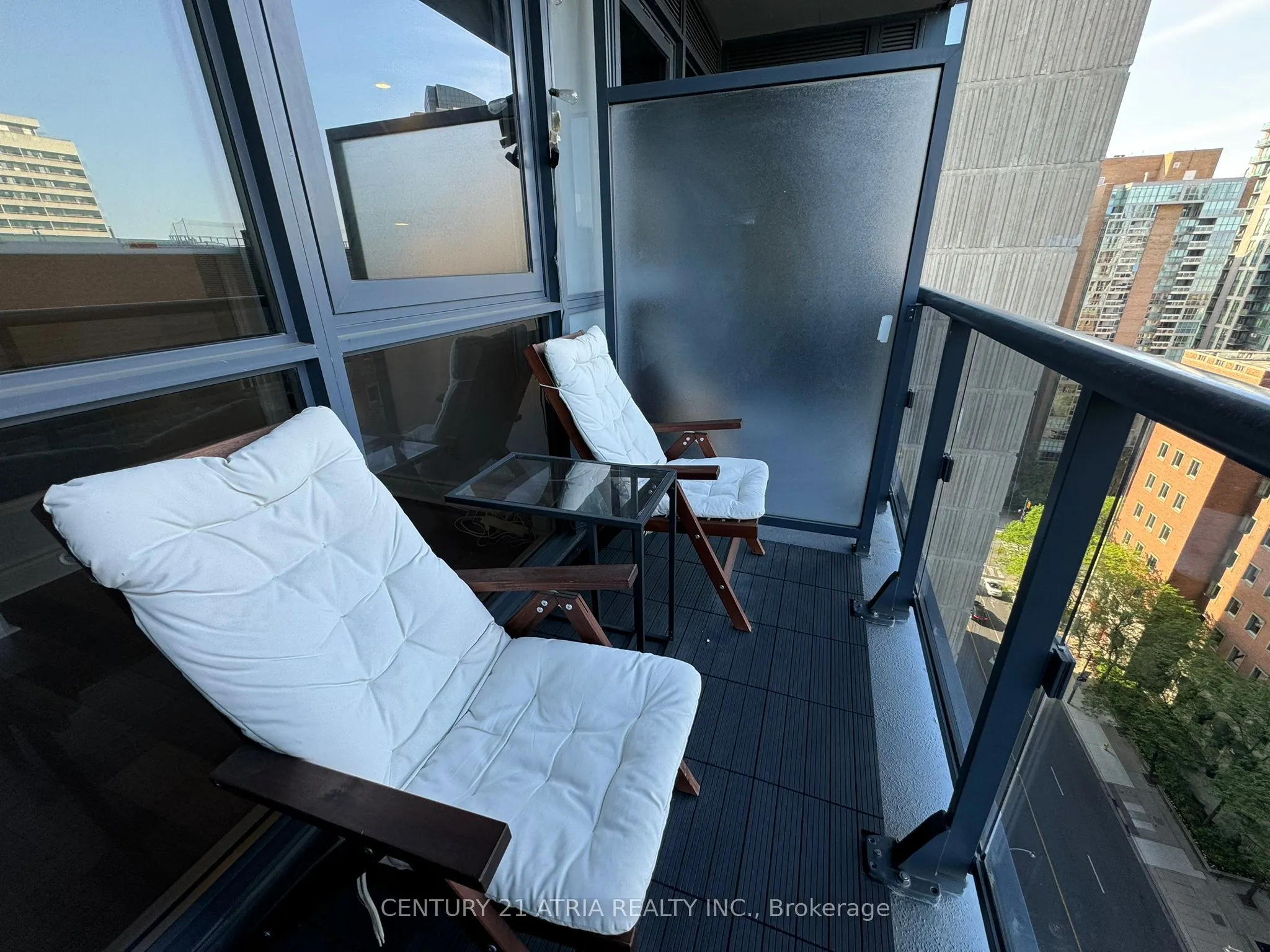 28 Ted Rogers Way, #12