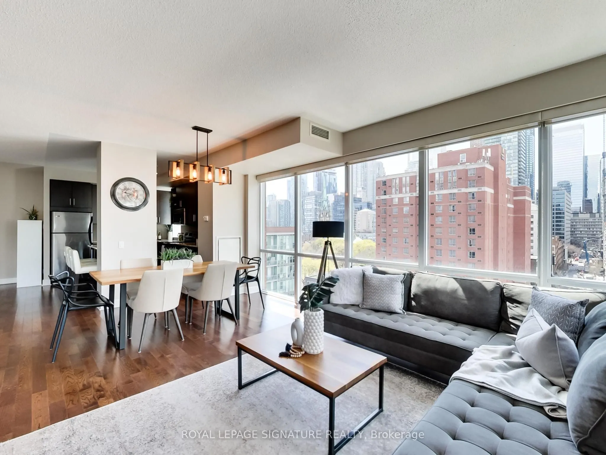 116 George Street, #905