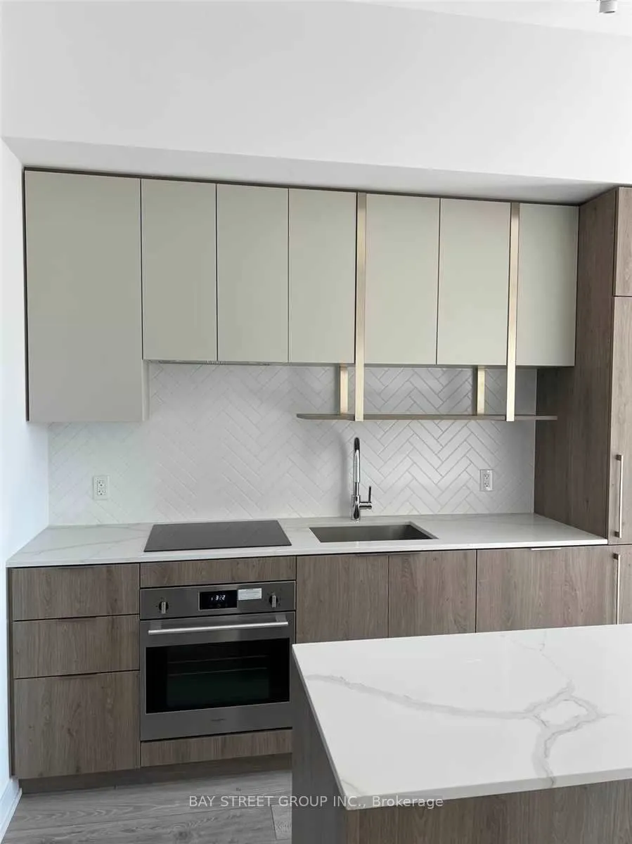 15 Holmes Avenue, #1601
