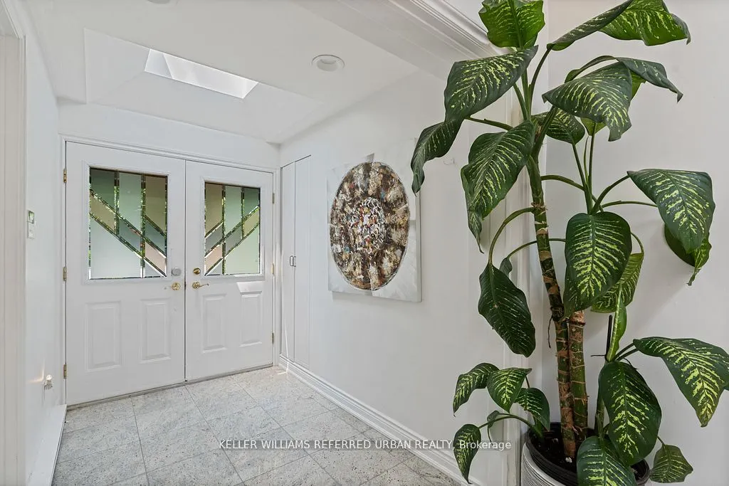 4 Saddletree Drive
