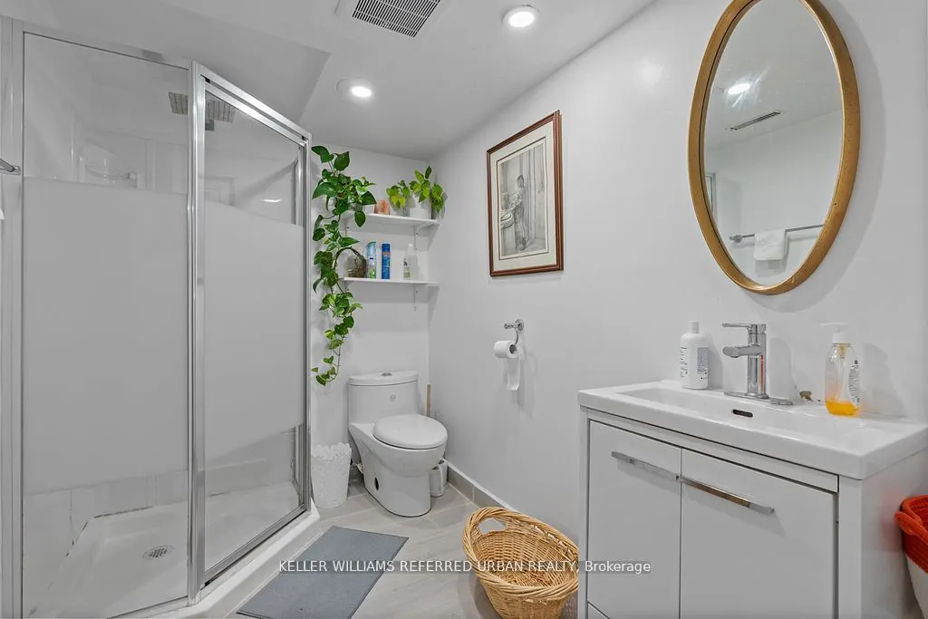 4 Saddletree Drive