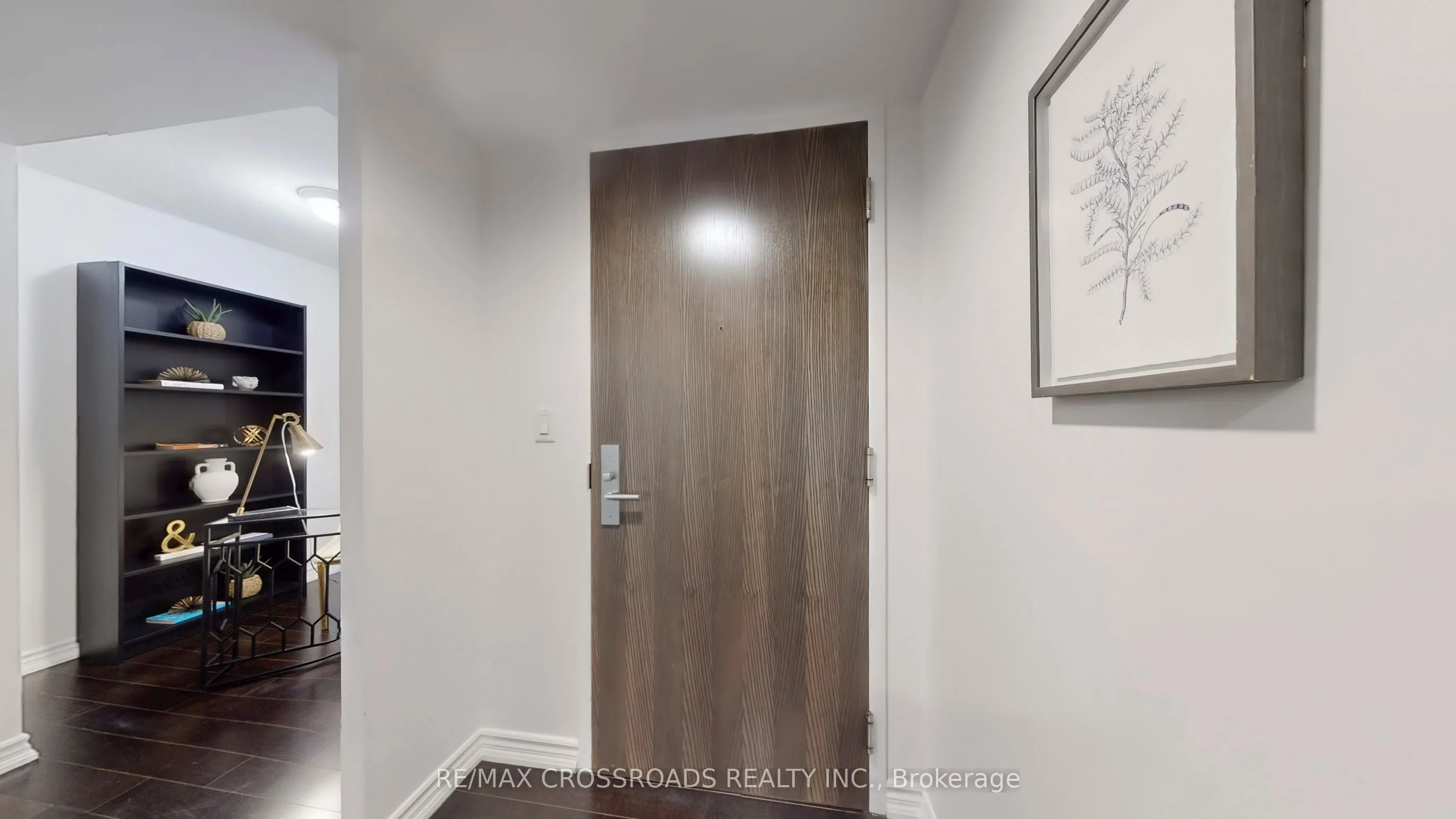 386 Yonge Street, #1602