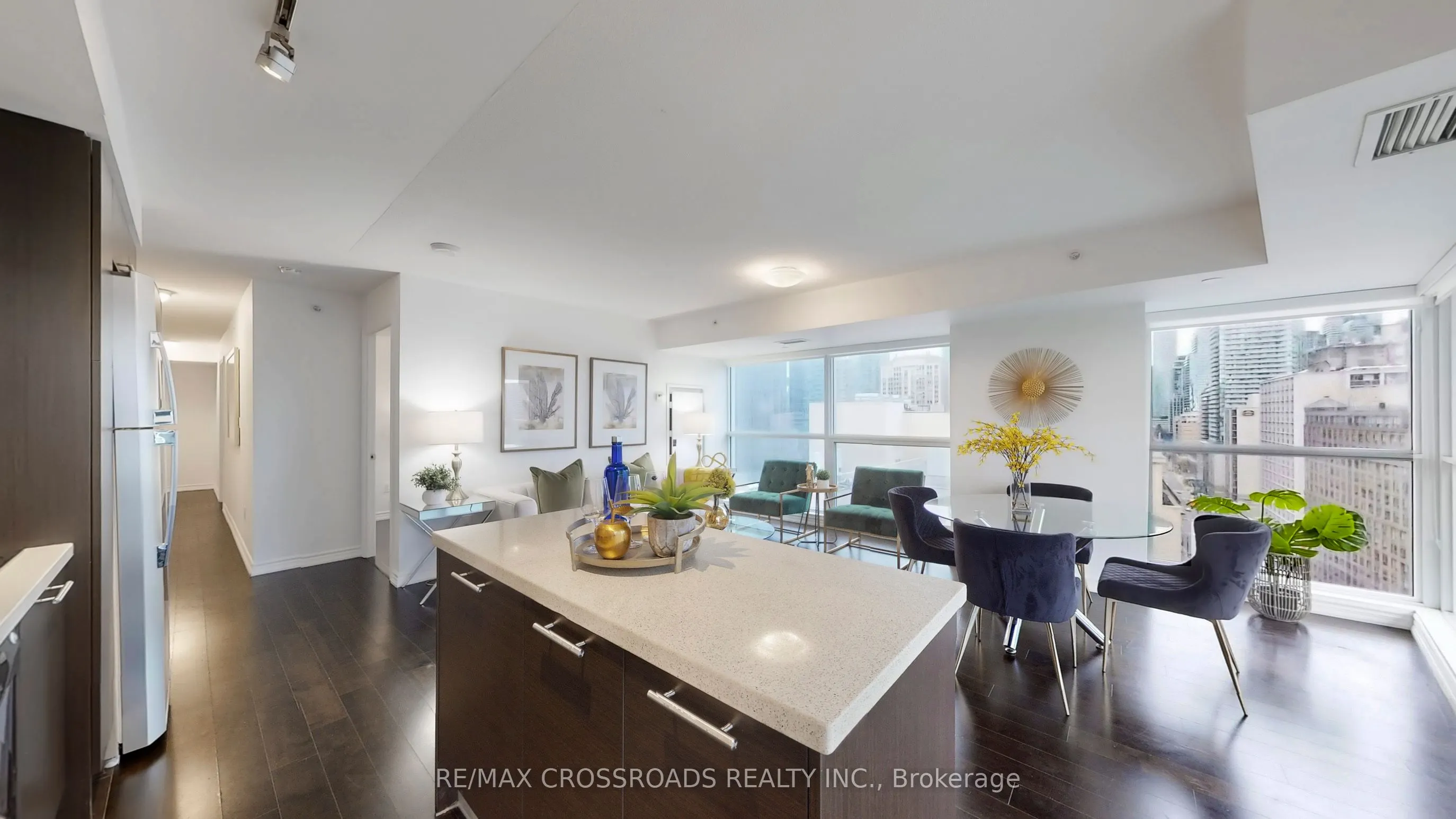 386 Yonge Street, #1602