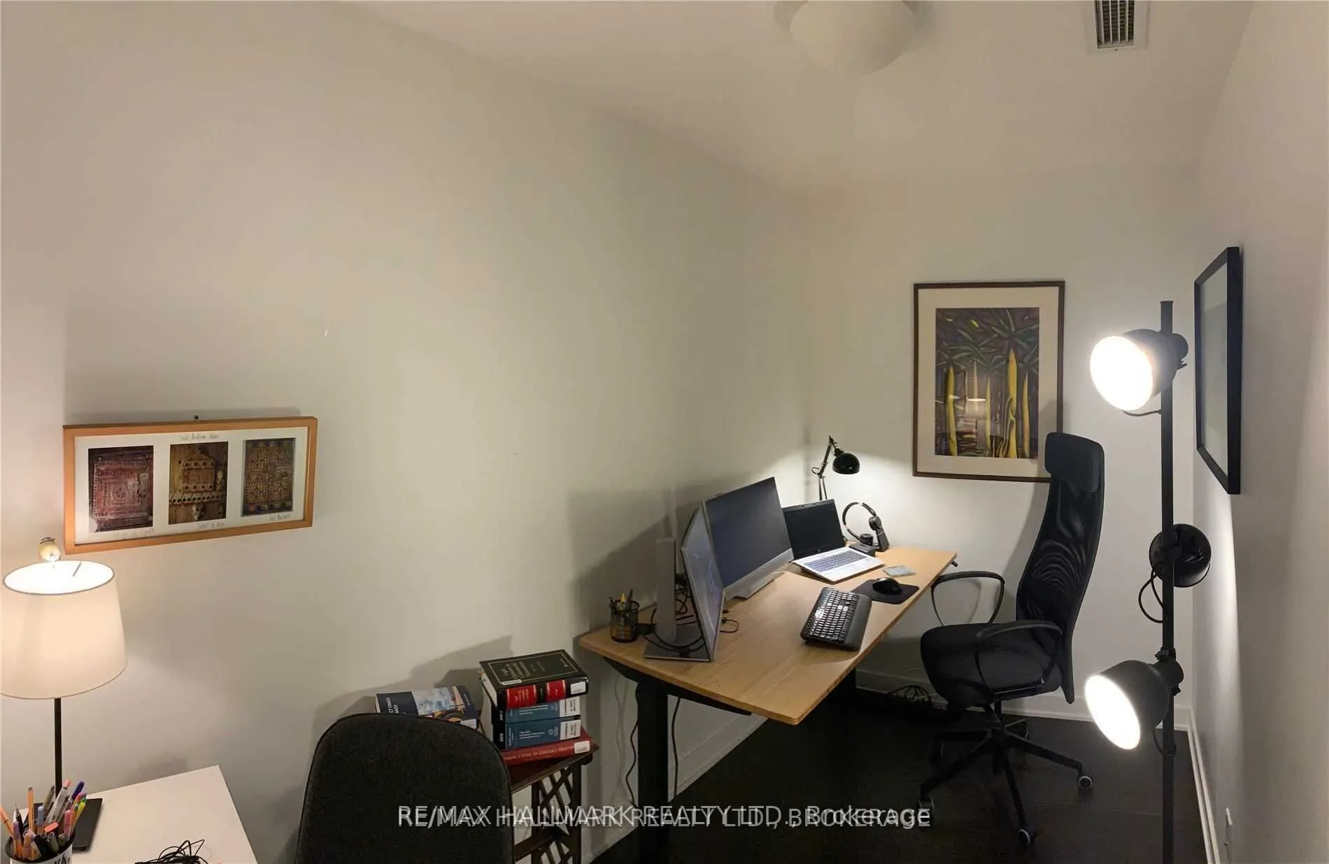 170 Sumach Street, #2201