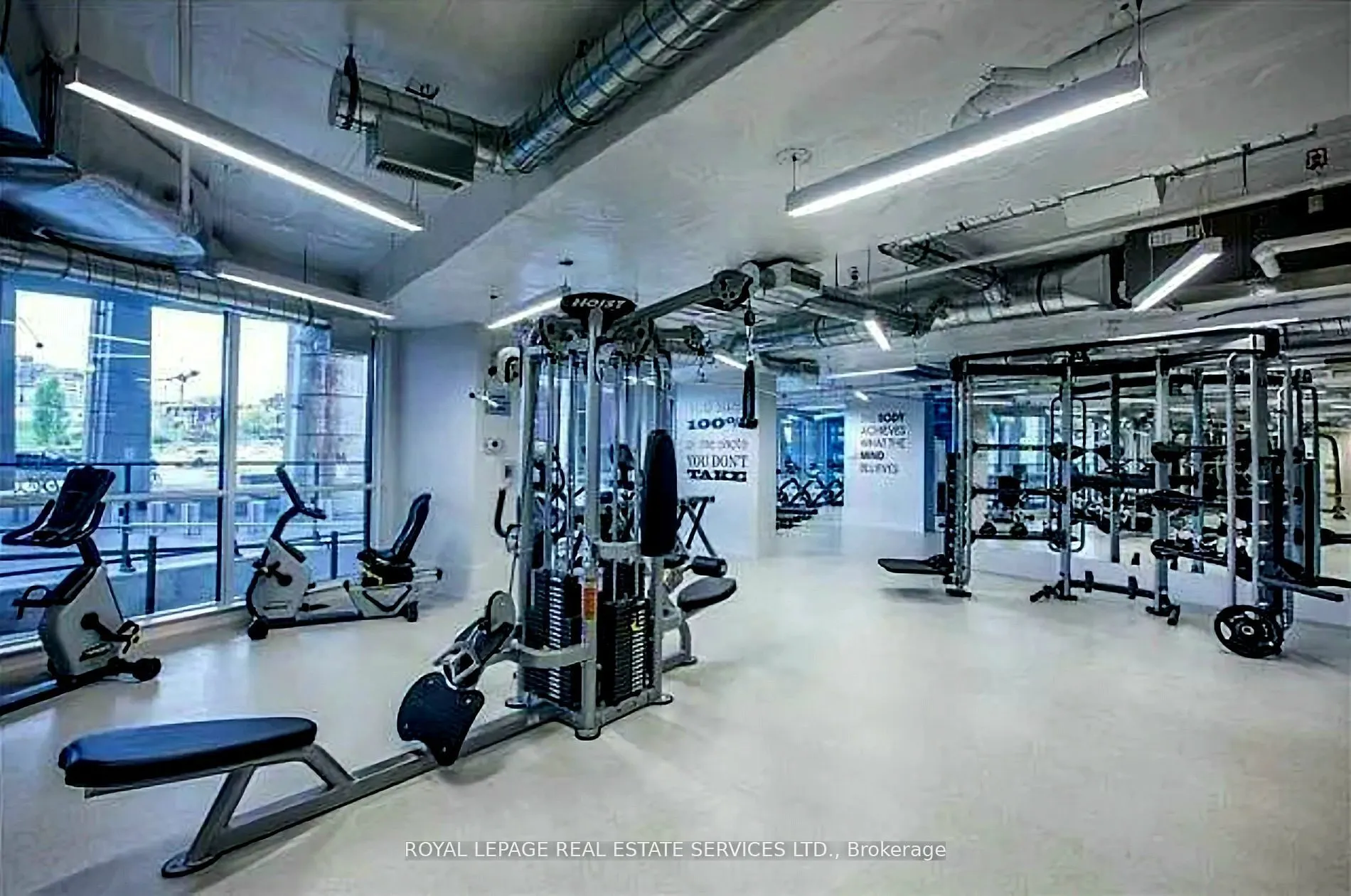 50 Bruyeres Mews, #517