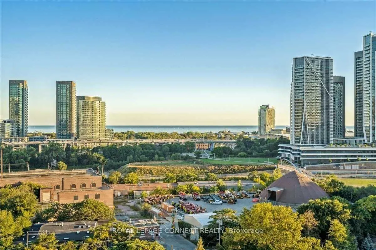 801 King Street W, #Ph01