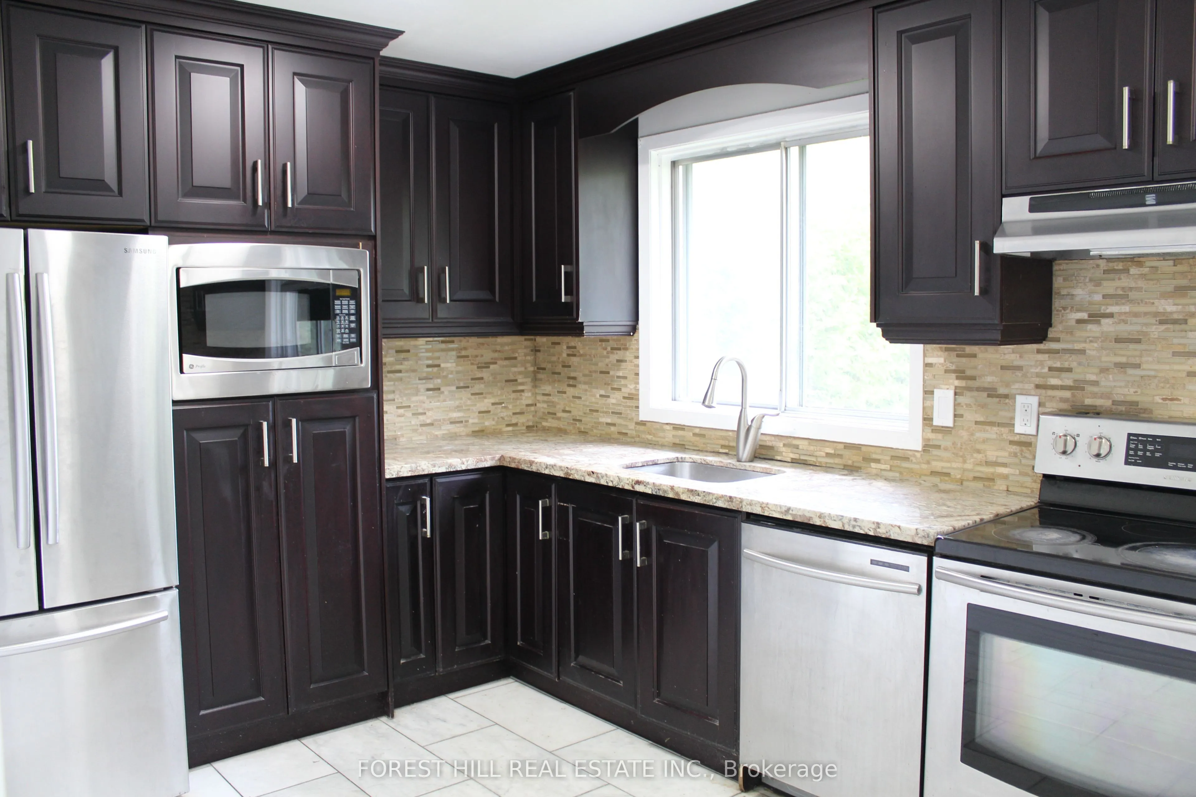 8 Doverwood Court, #First Floor