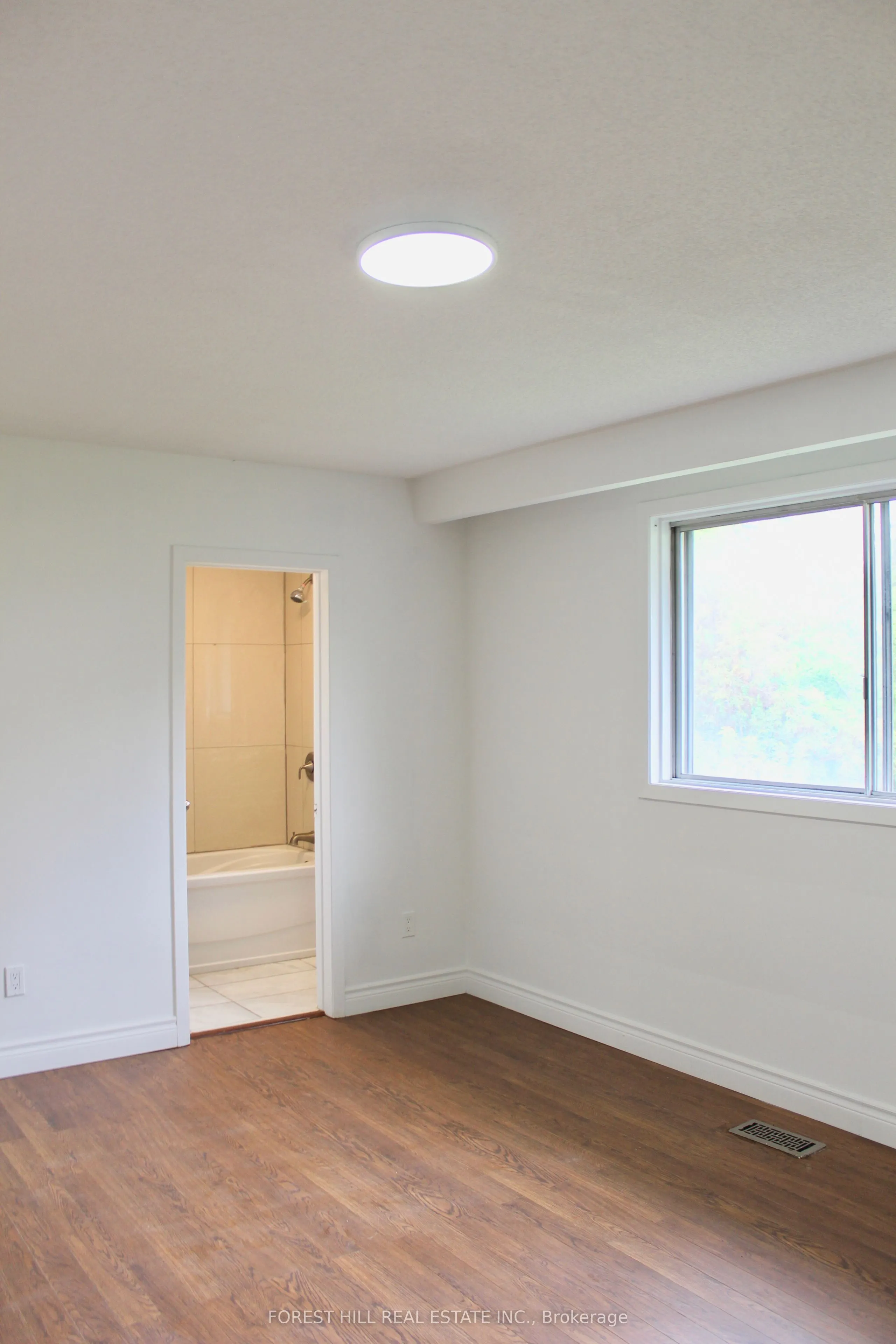 8 Doverwood Court, #First Floor