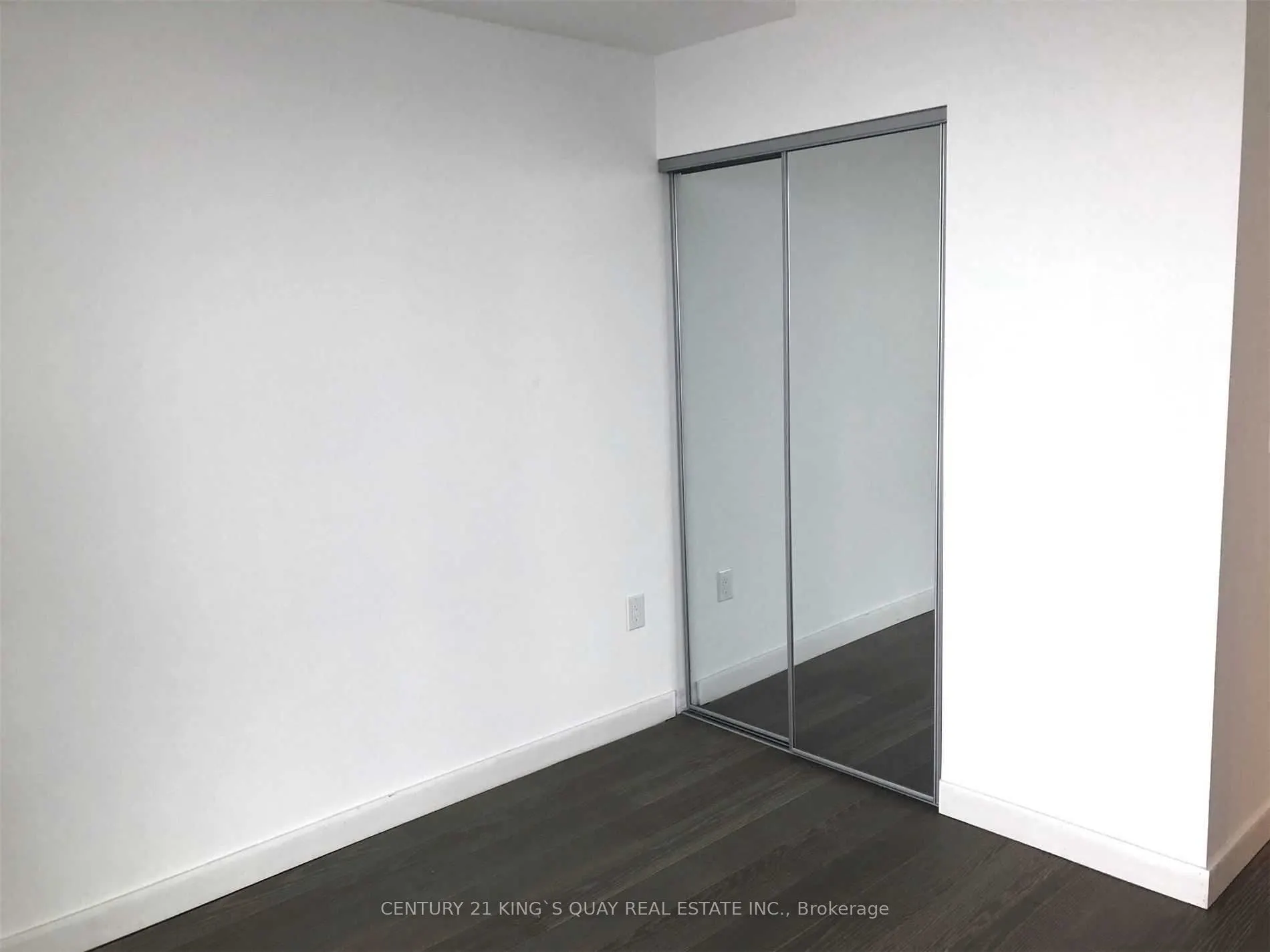 11 Wellesley Street W, #4607