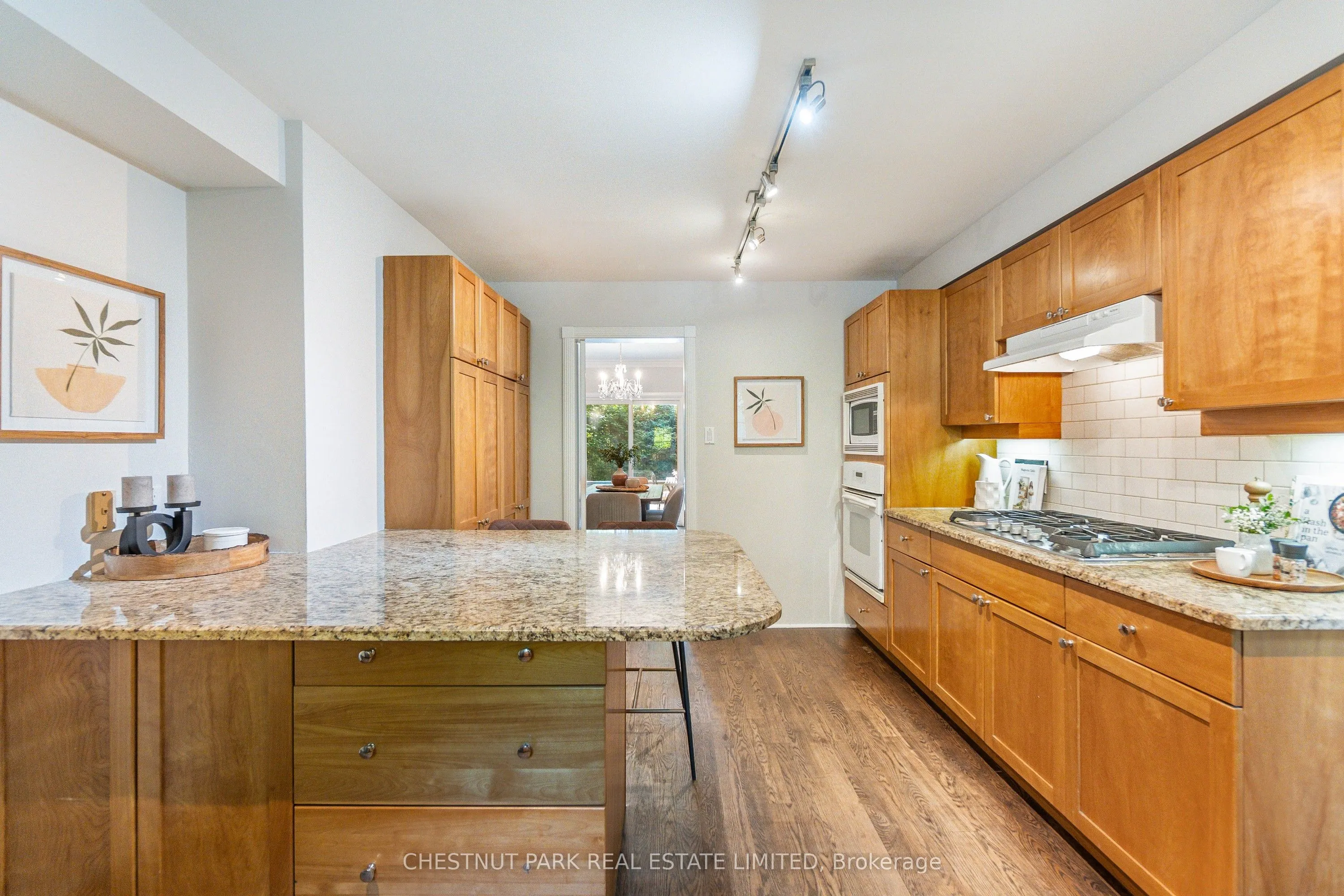 2 Garland Avenue