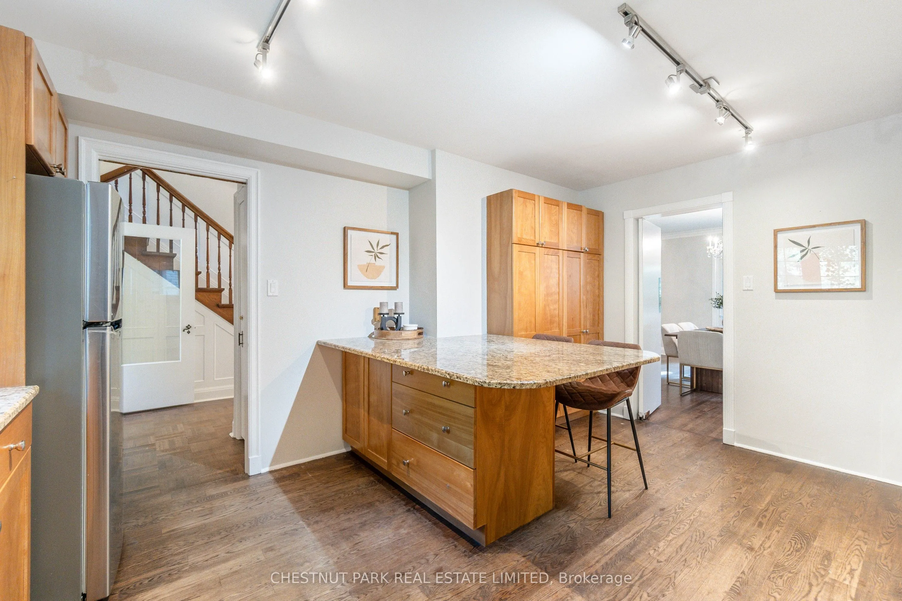 2 Garland Avenue