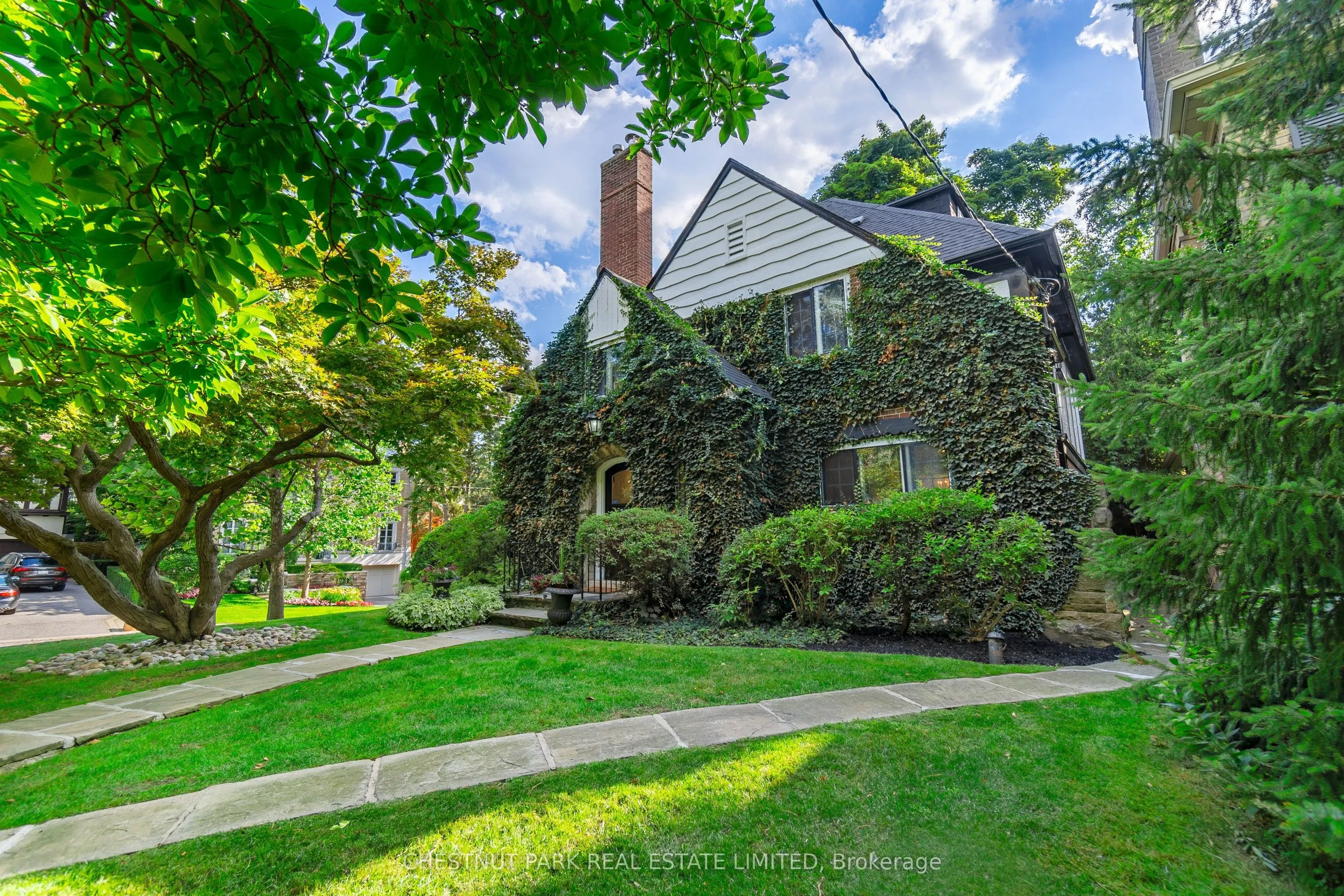 2 Garland Avenue