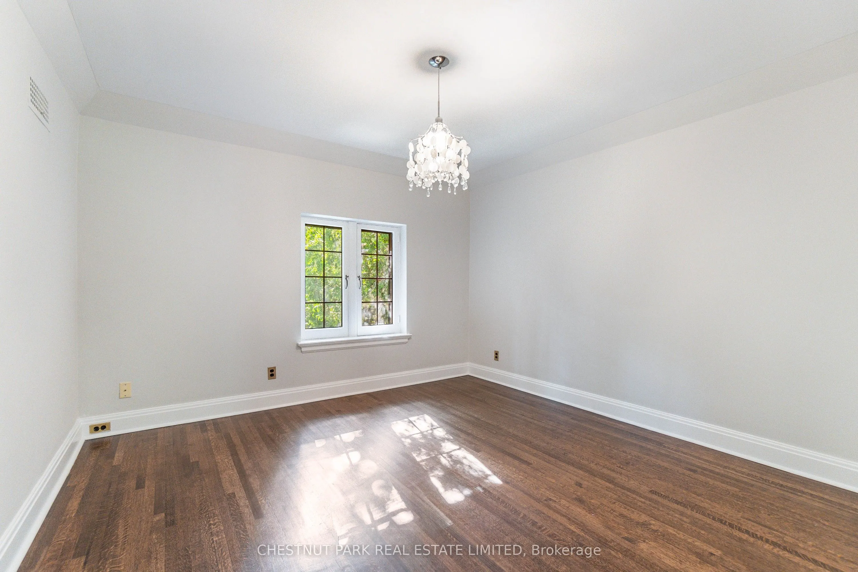 2 Garland Avenue