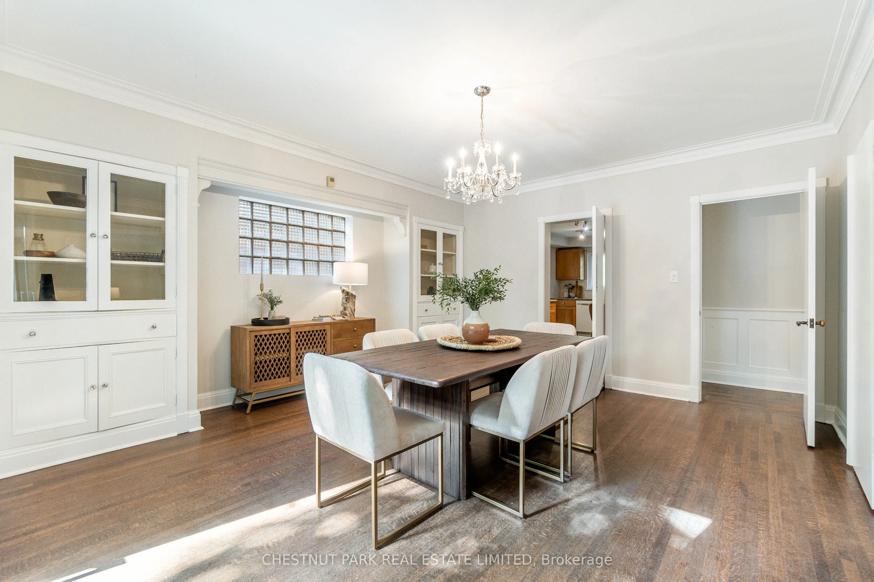 2 Garland Avenue