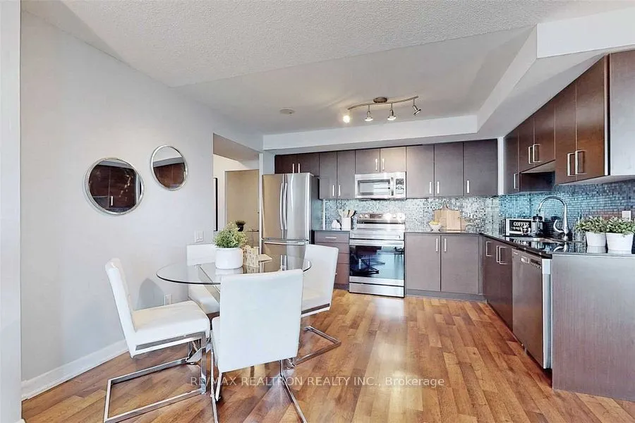 17 Anndale Drive, #2015