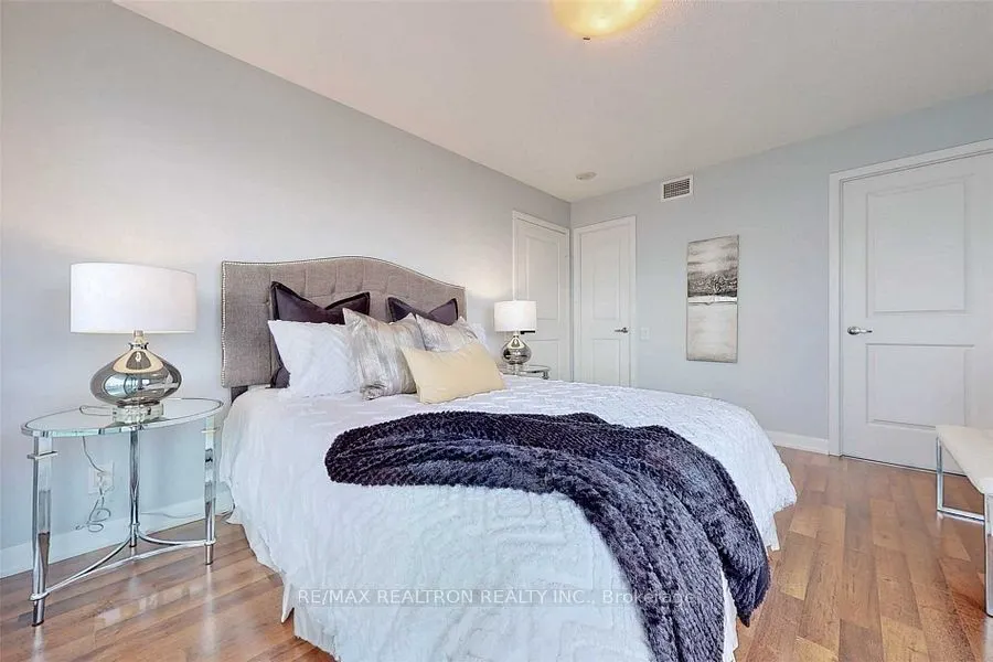 17 Anndale Drive, #2015