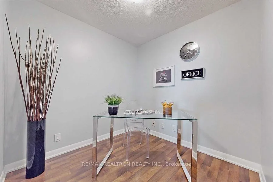 17 Anndale Drive, #2015