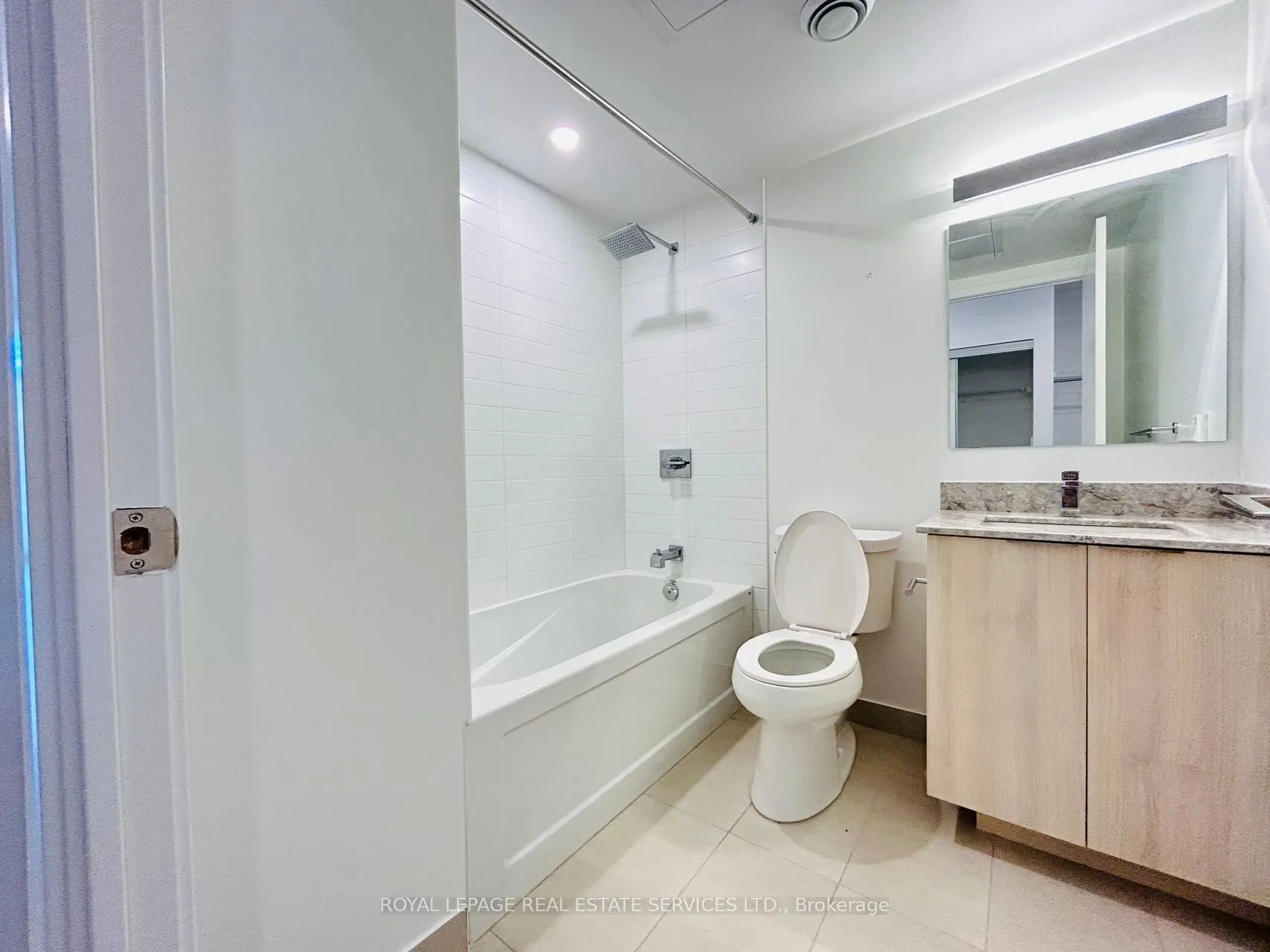 18 Maitland Terrace, #705