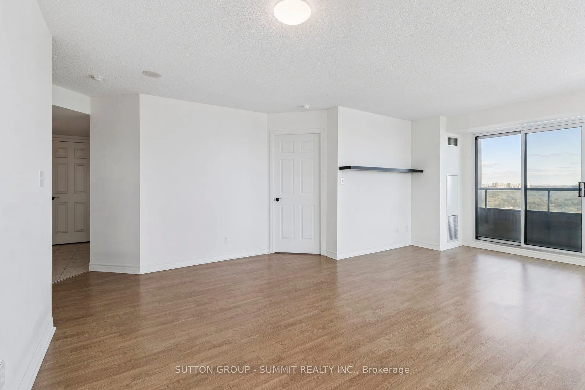 18 Spring Garden Avenue, ##3208