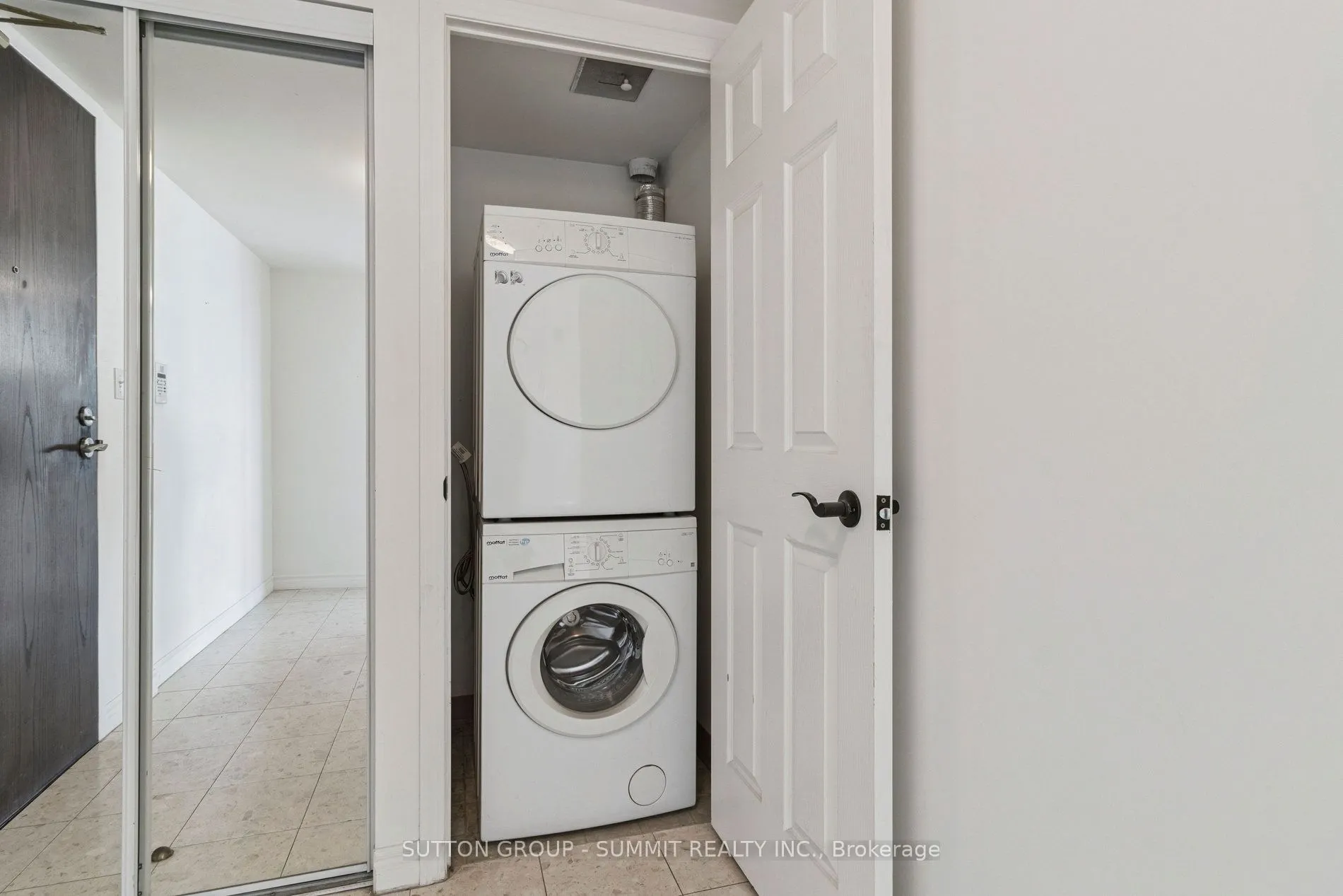 18 Spring Garden Avenue, ##3208