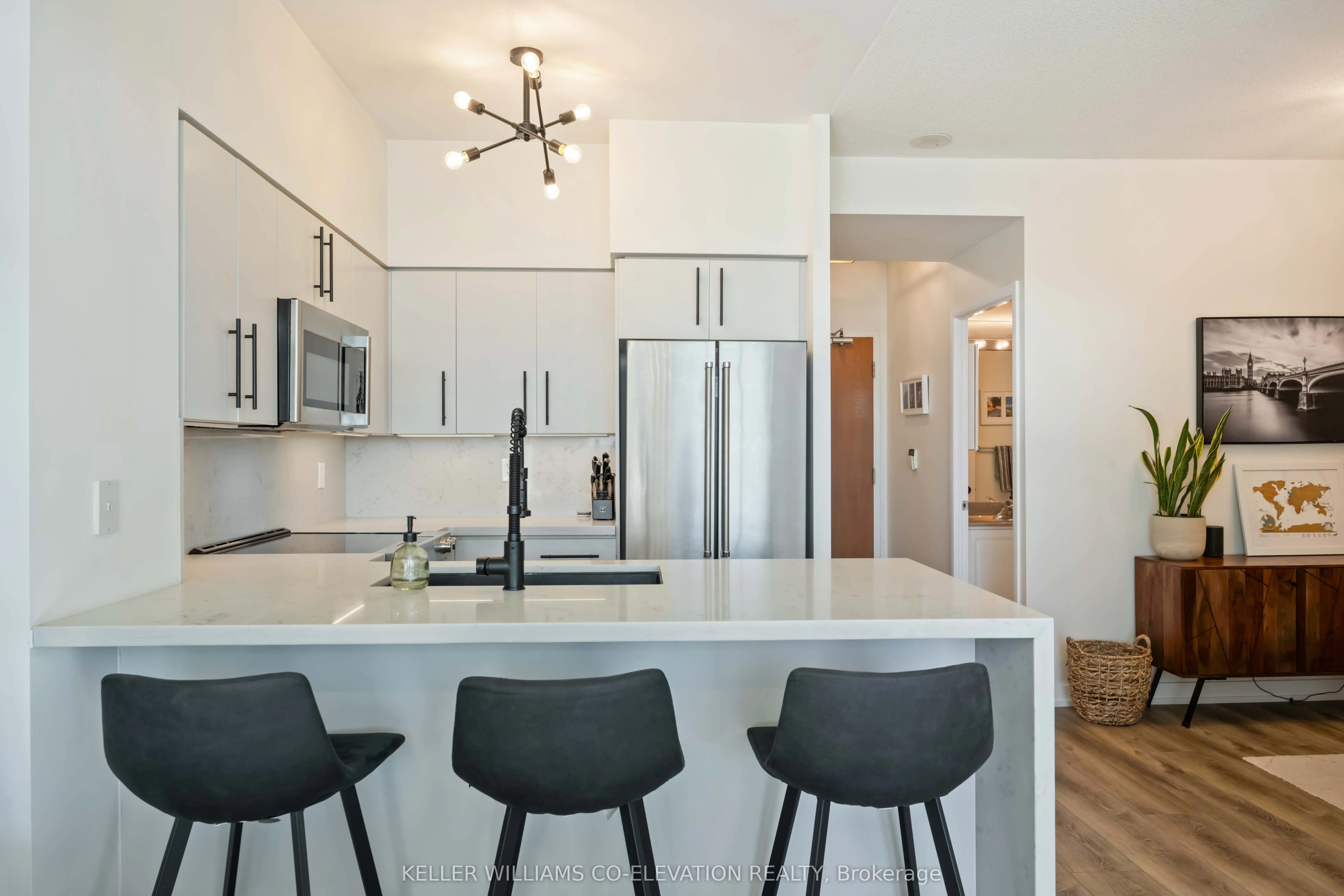 219 Fort York Boulevard, #2511