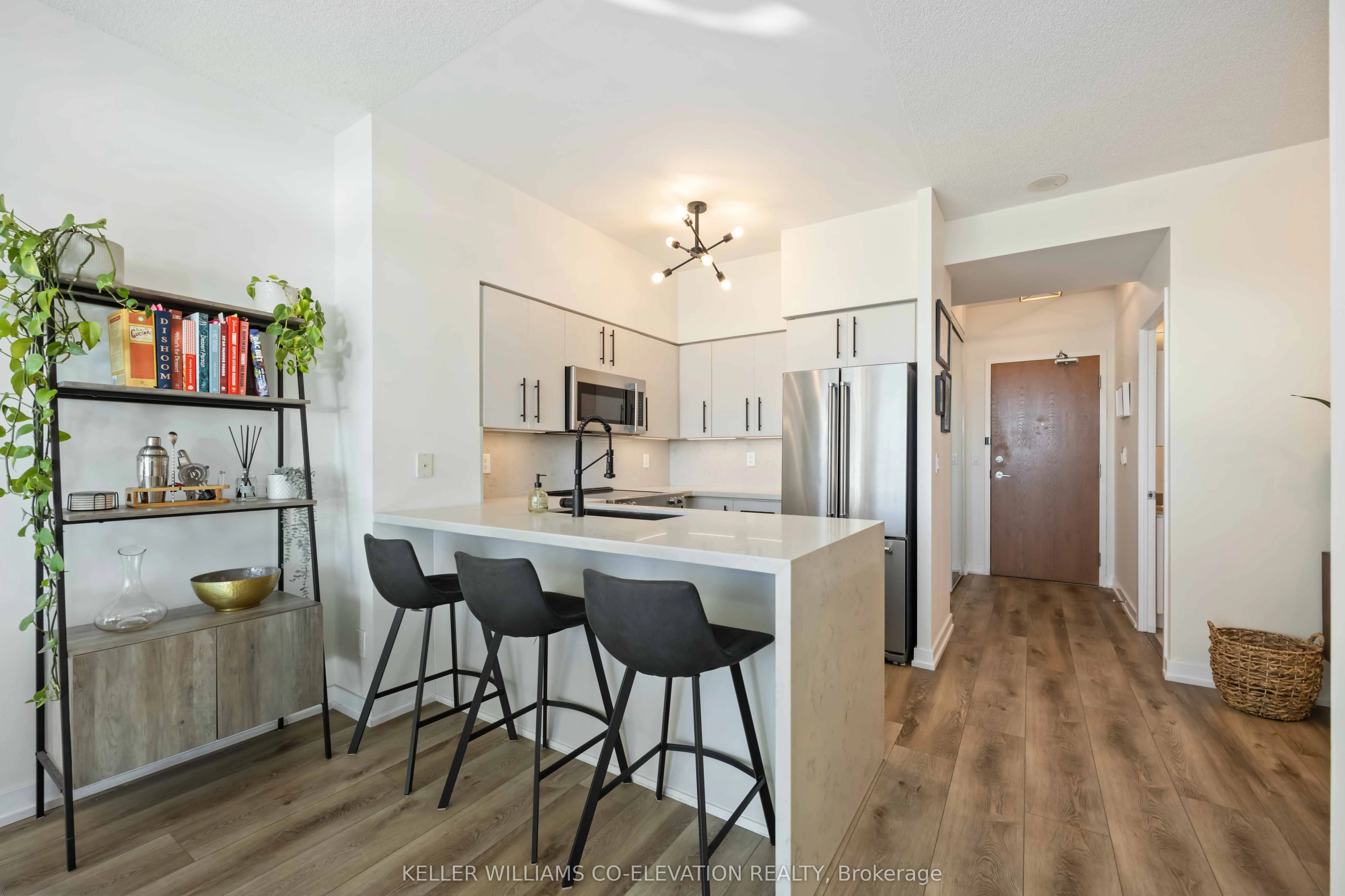 219 Fort York Boulevard, #2511