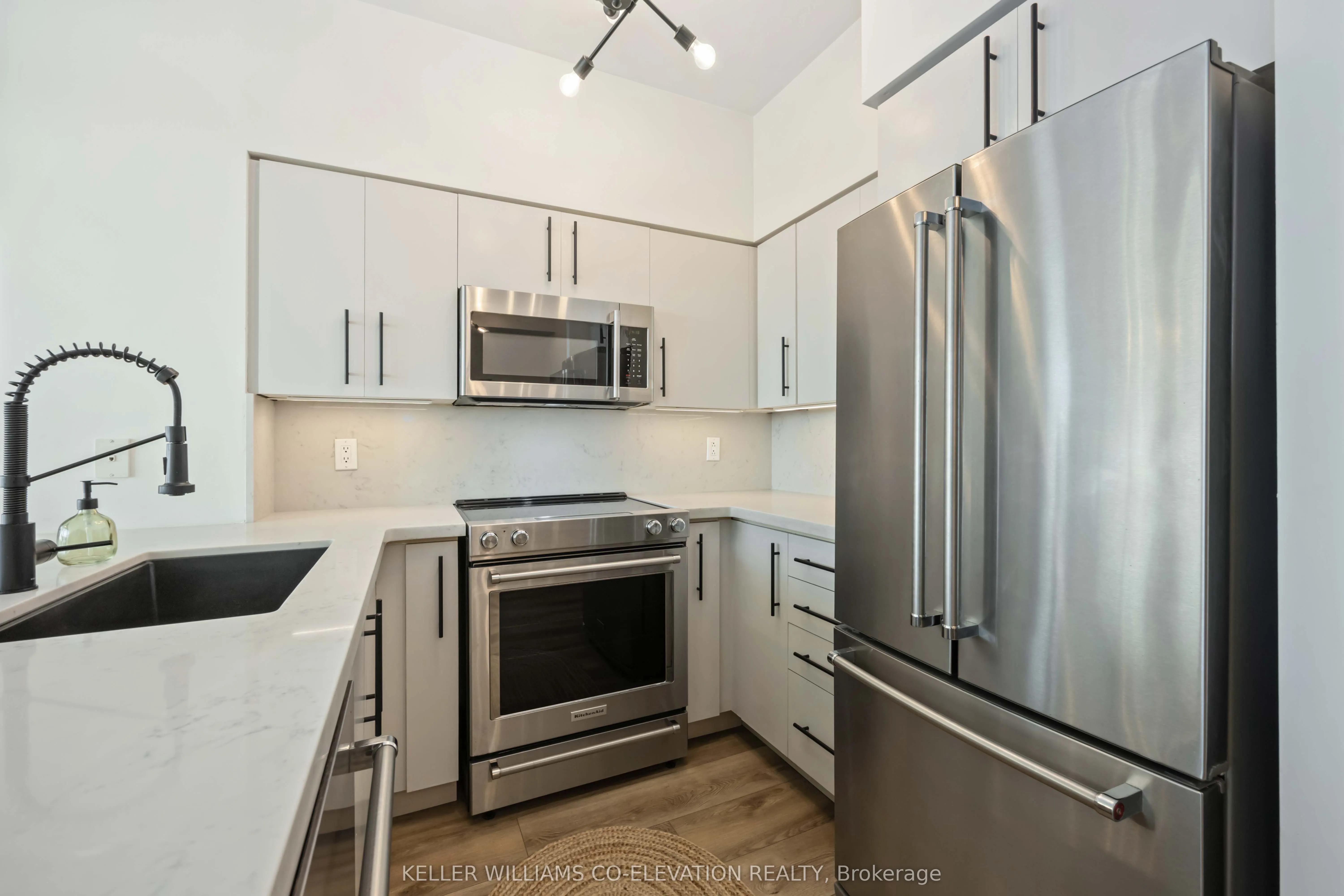 219 Fort York Boulevard, #2511