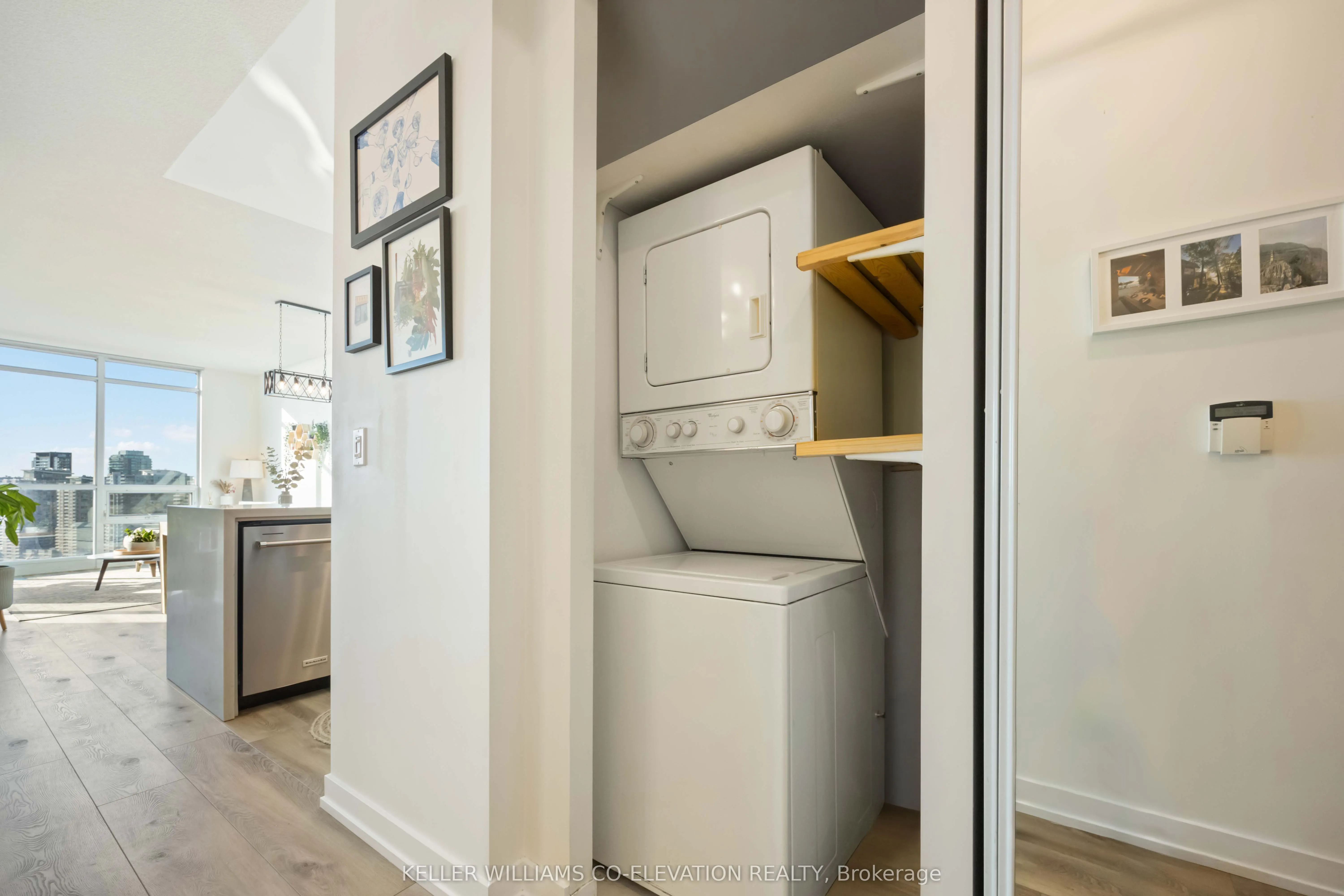 219 Fort York Boulevard, #2511