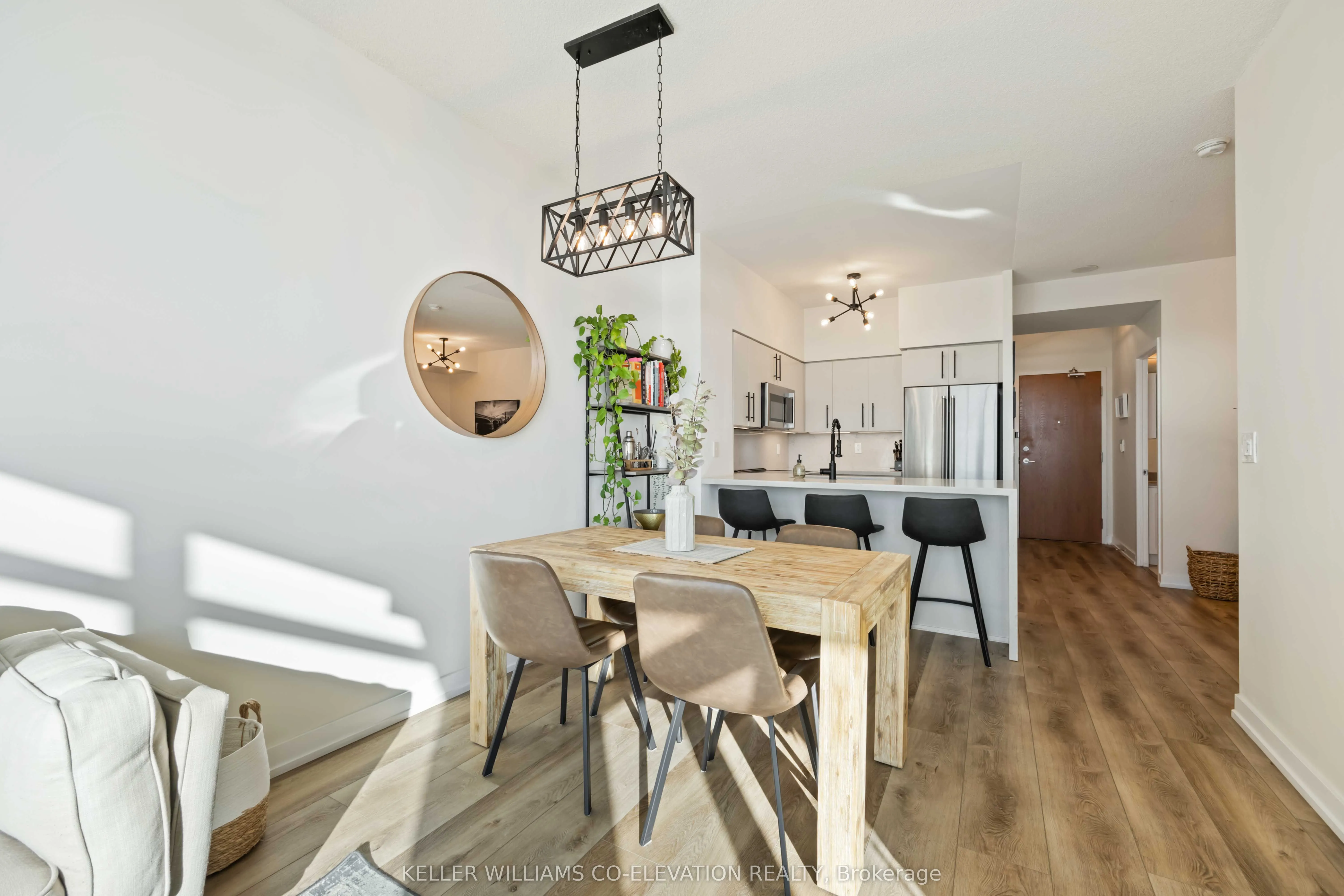 219 Fort York Boulevard, #2511