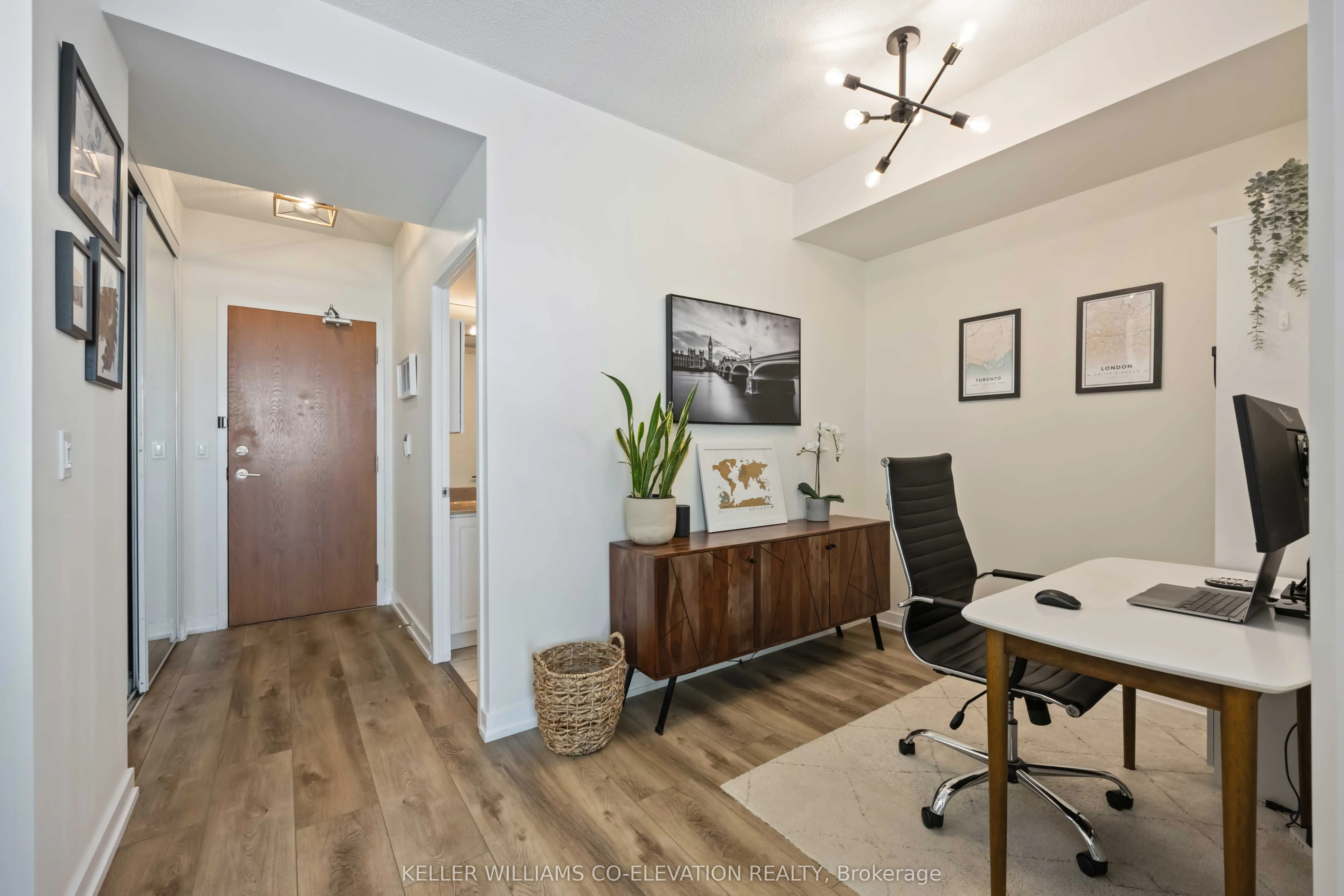 219 Fort York Boulevard, #2511