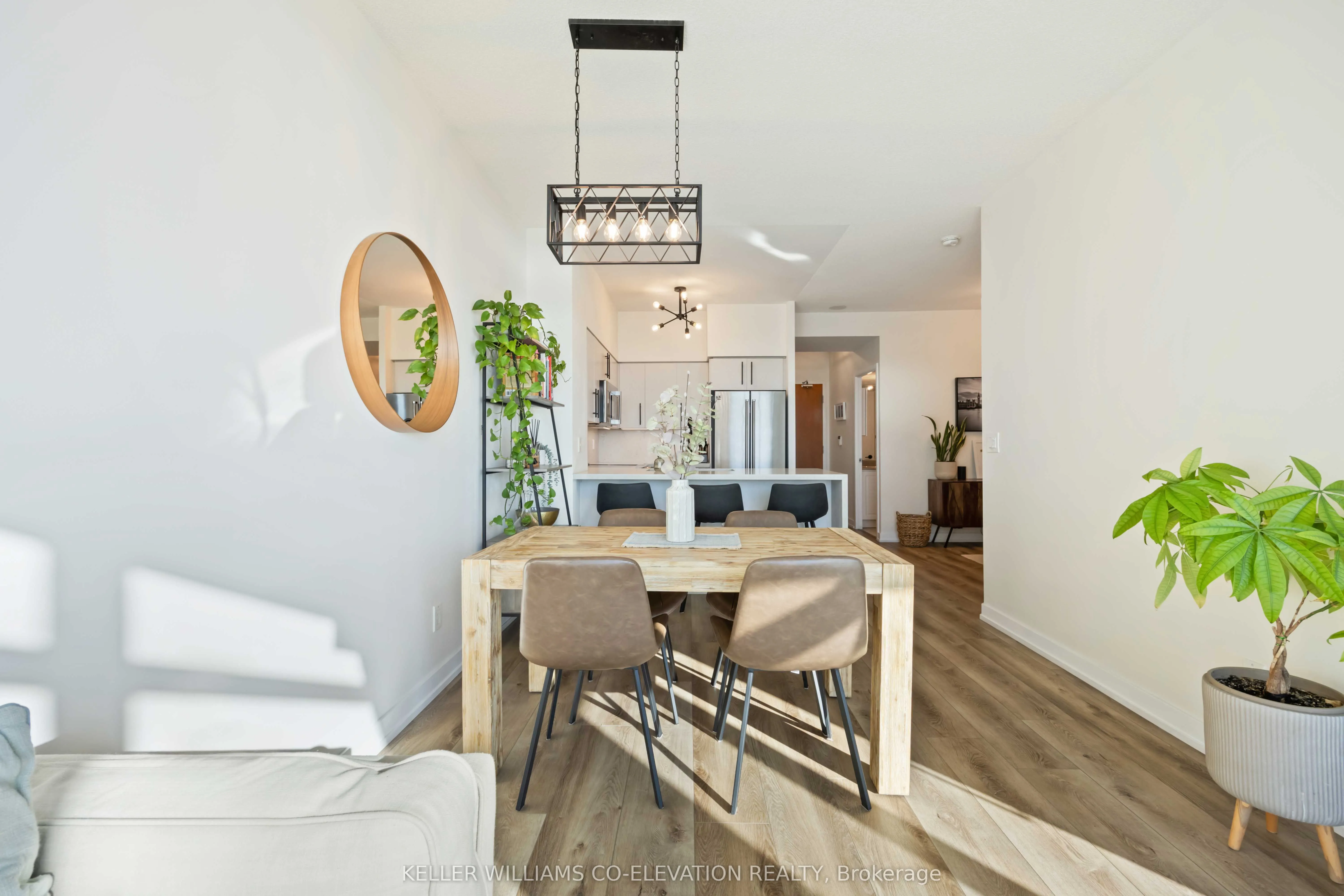 219 Fort York Boulevard, #2511