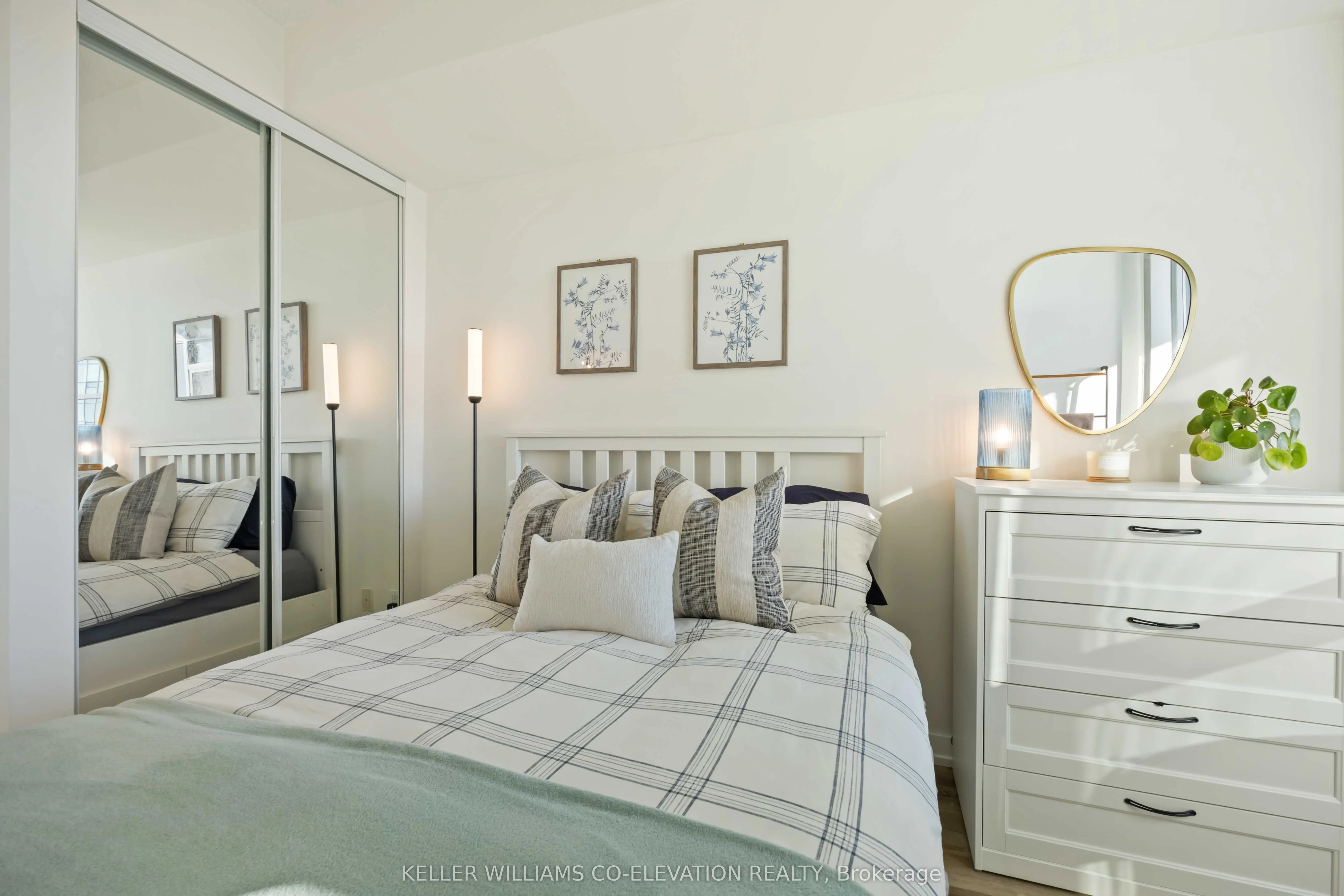 219 Fort York Boulevard, #2511