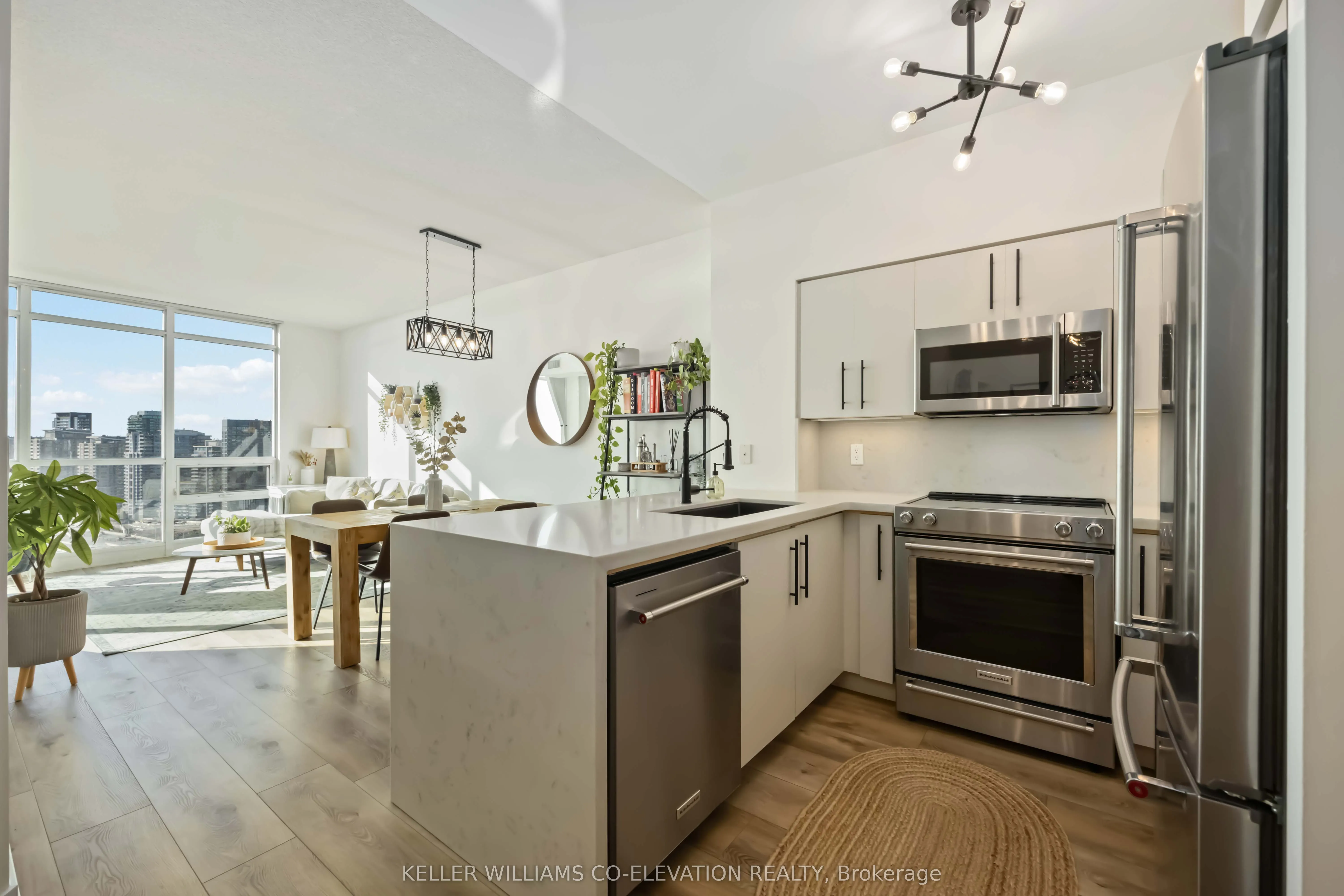 219 Fort York Boulevard, #2511