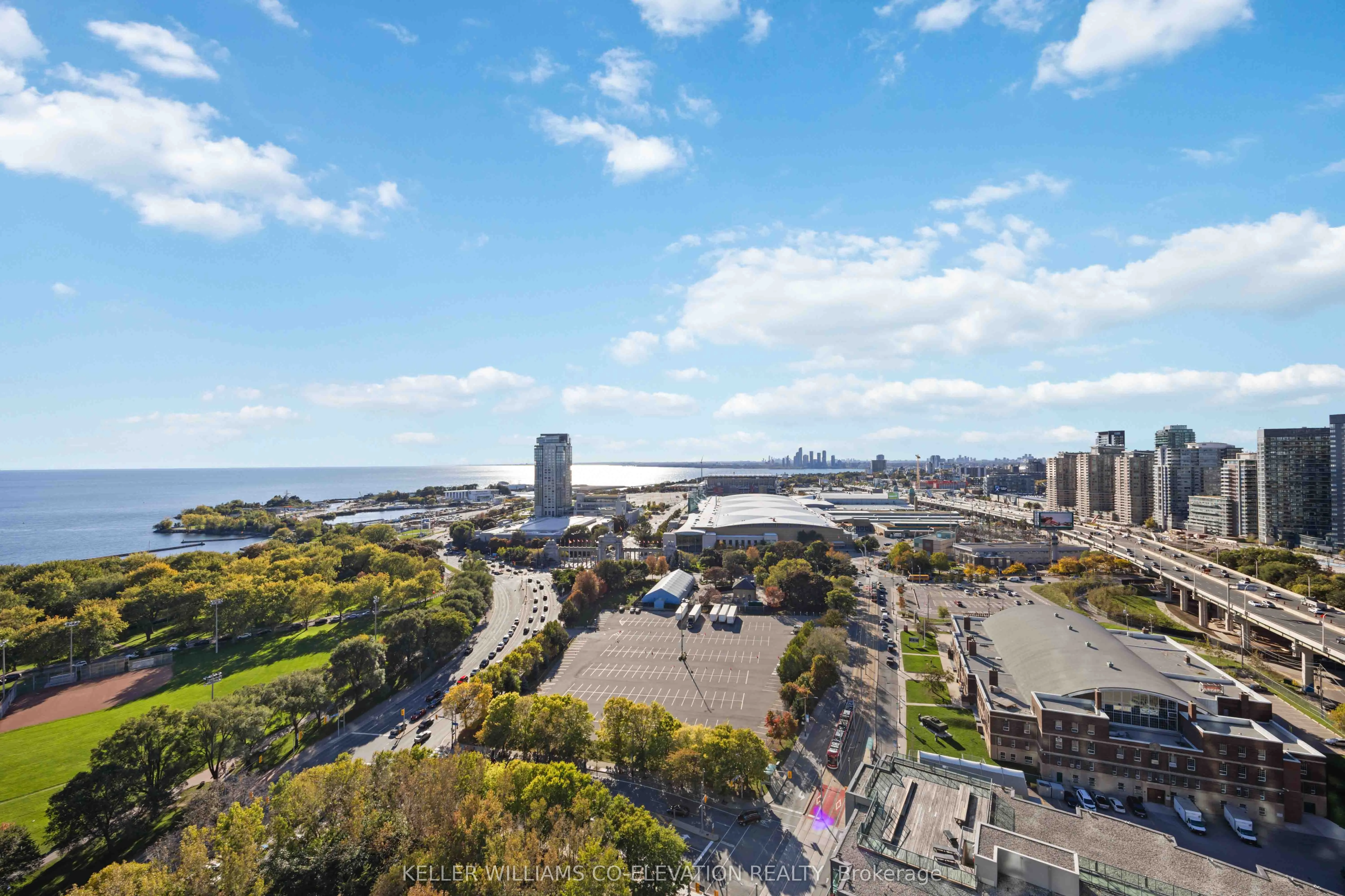 219 Fort York Boulevard, #2511