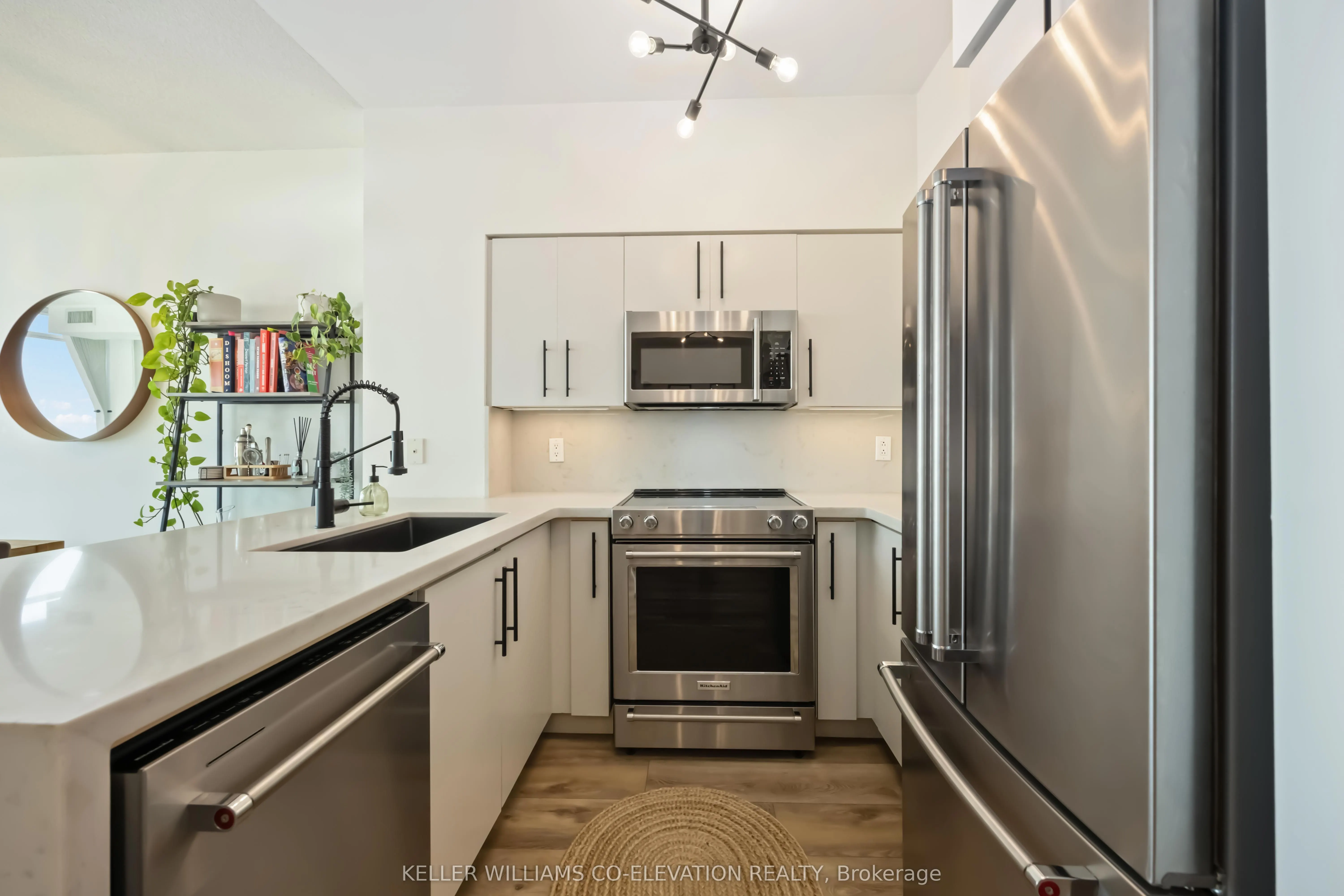 219 Fort York Boulevard, #2511