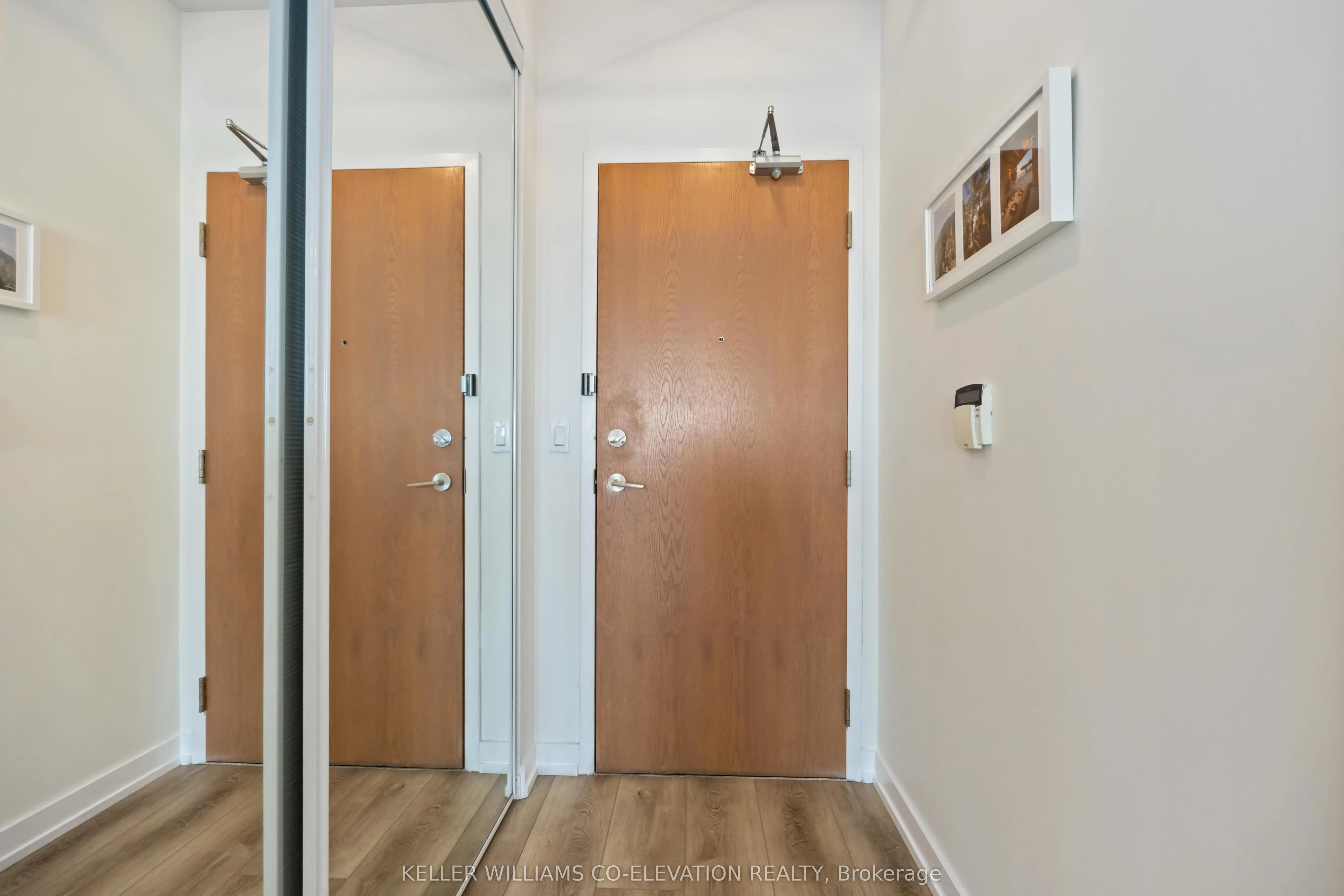 219 Fort York Boulevard, #2511