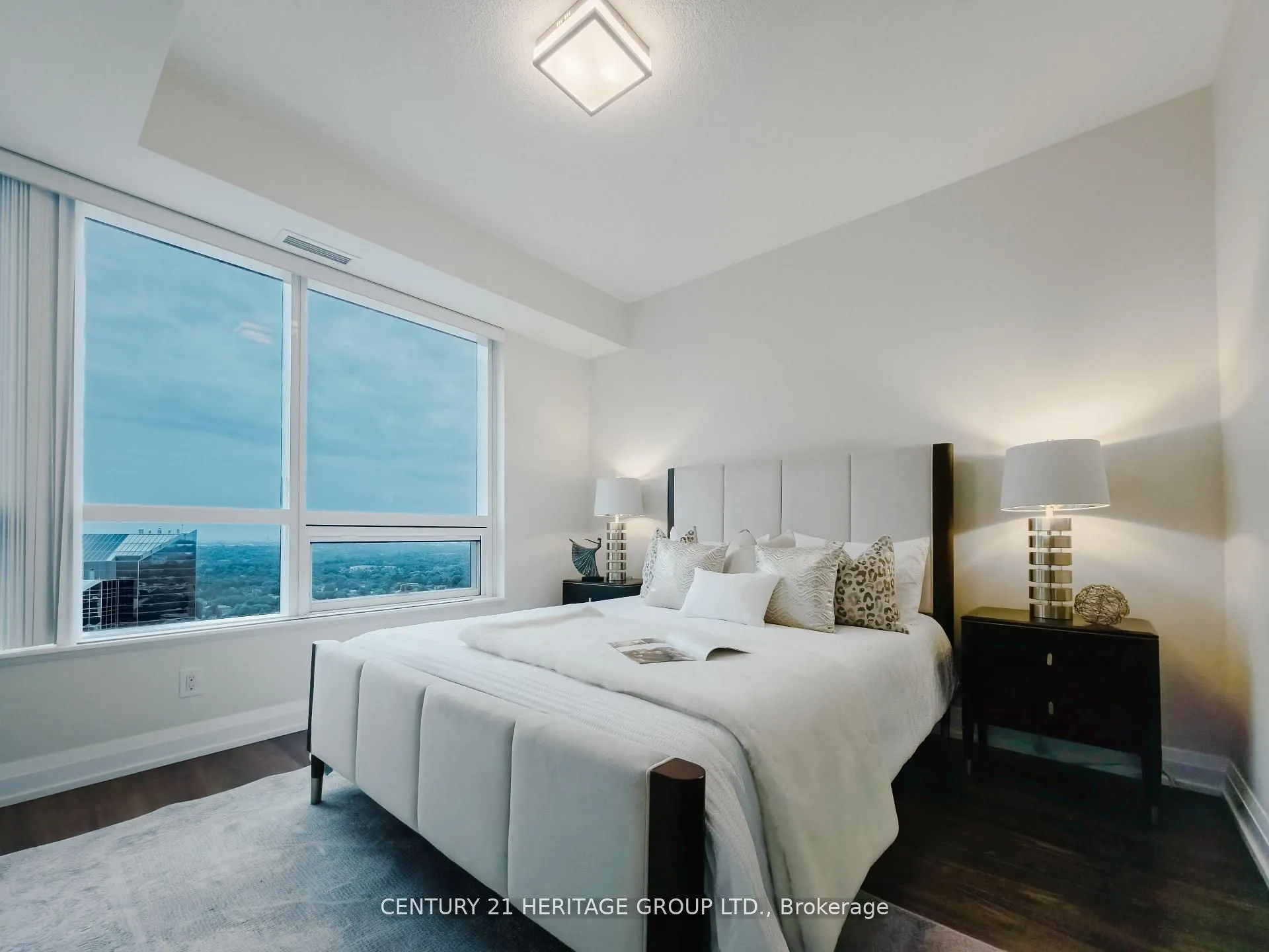 5 Sheppard Avenue E, #3117