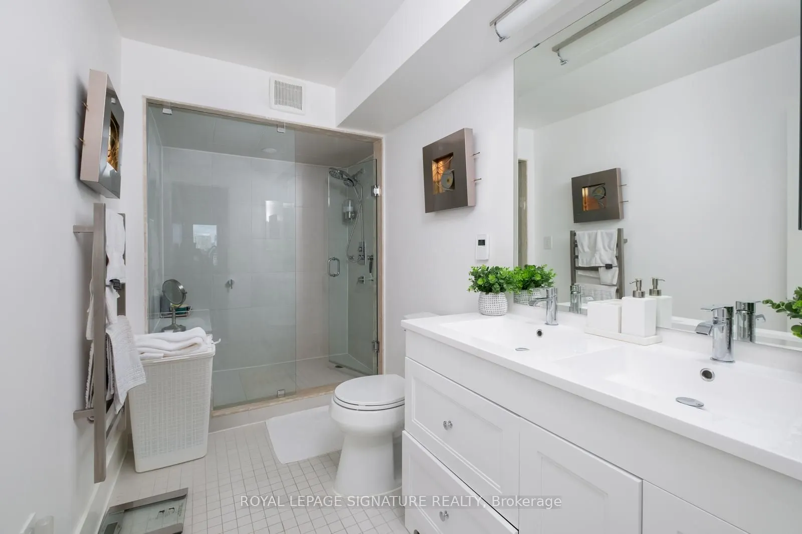 110 Bloor Street W, #1201
