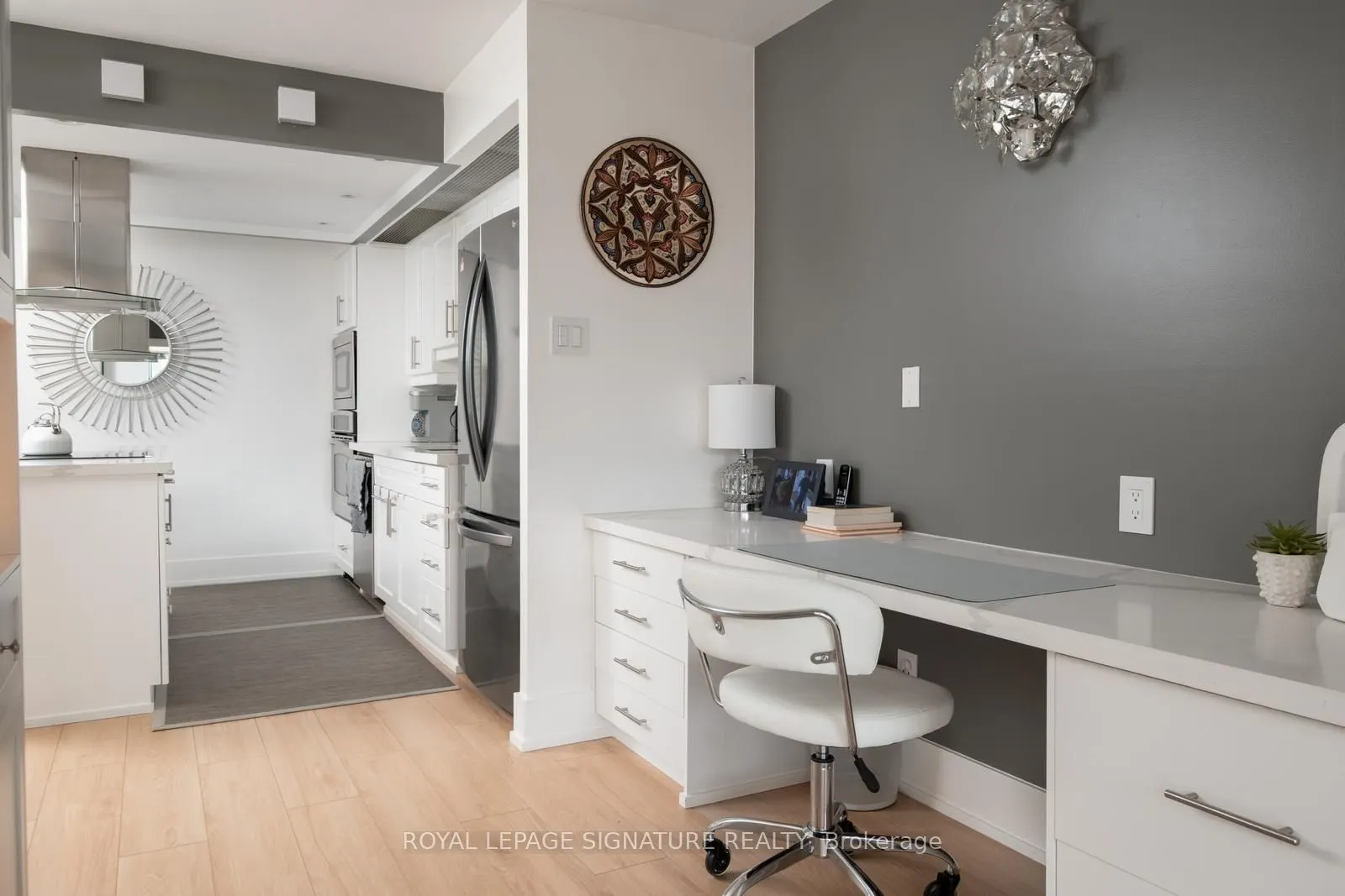 110 Bloor Street W, #1201