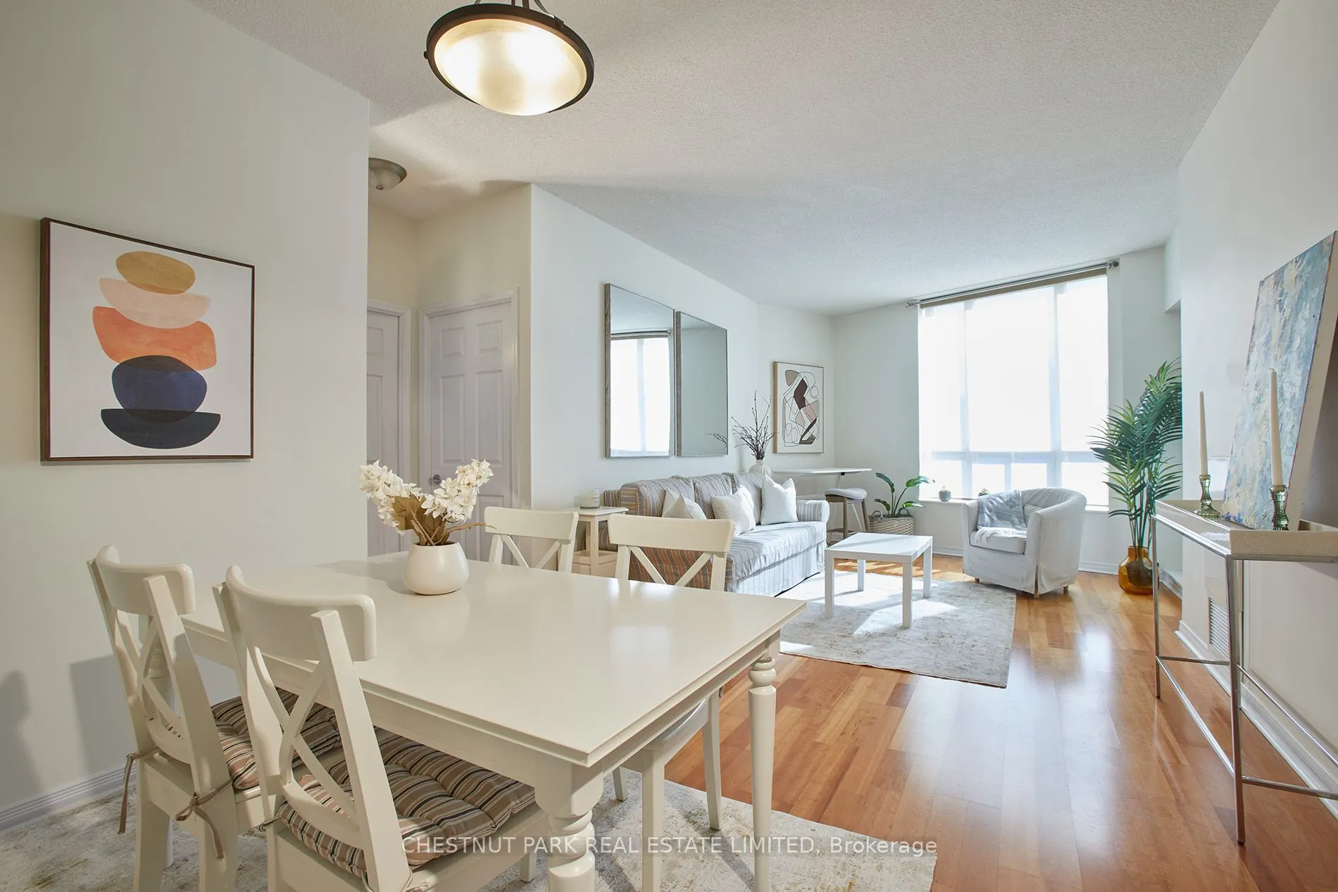 451 Rosewell Avenue, #413