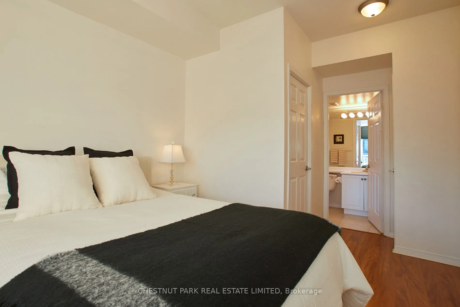 451 Rosewell Avenue, #413