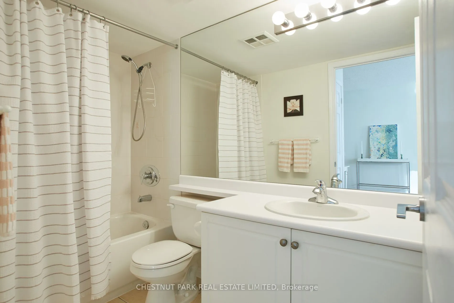 451 Rosewell Avenue, #413
