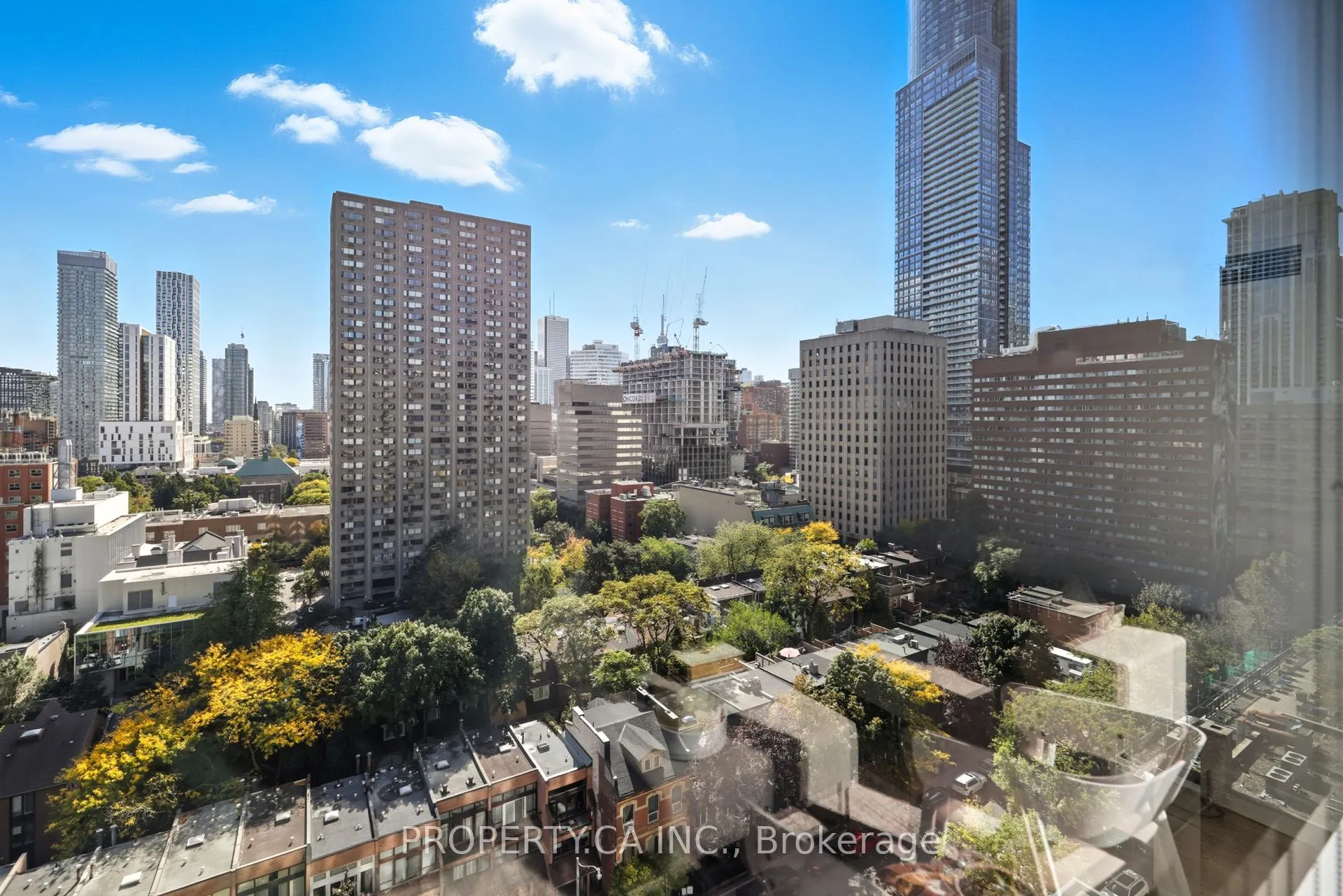 45 Carlton Street, #1501
