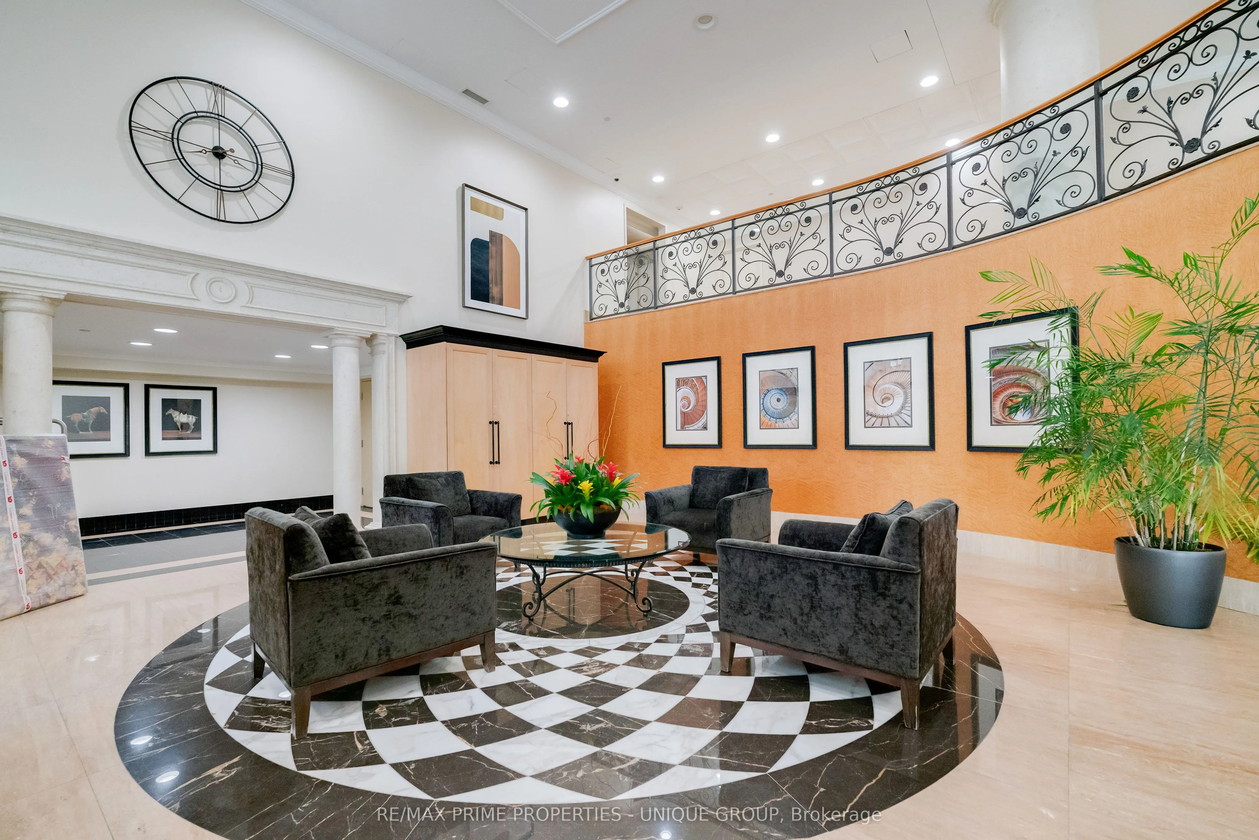 10 Delisle Avenue, #1404