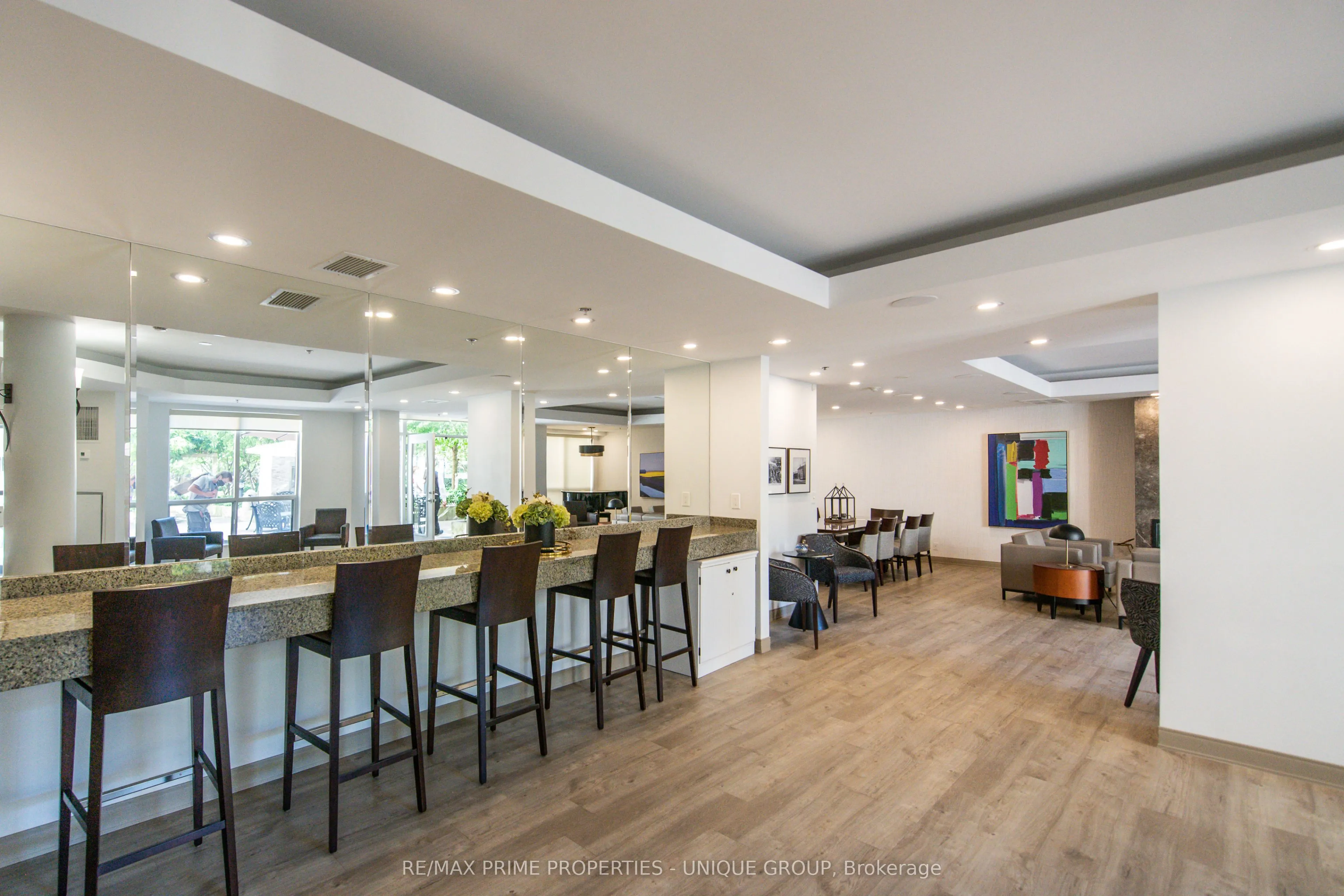 10 Delisle Avenue, #1404