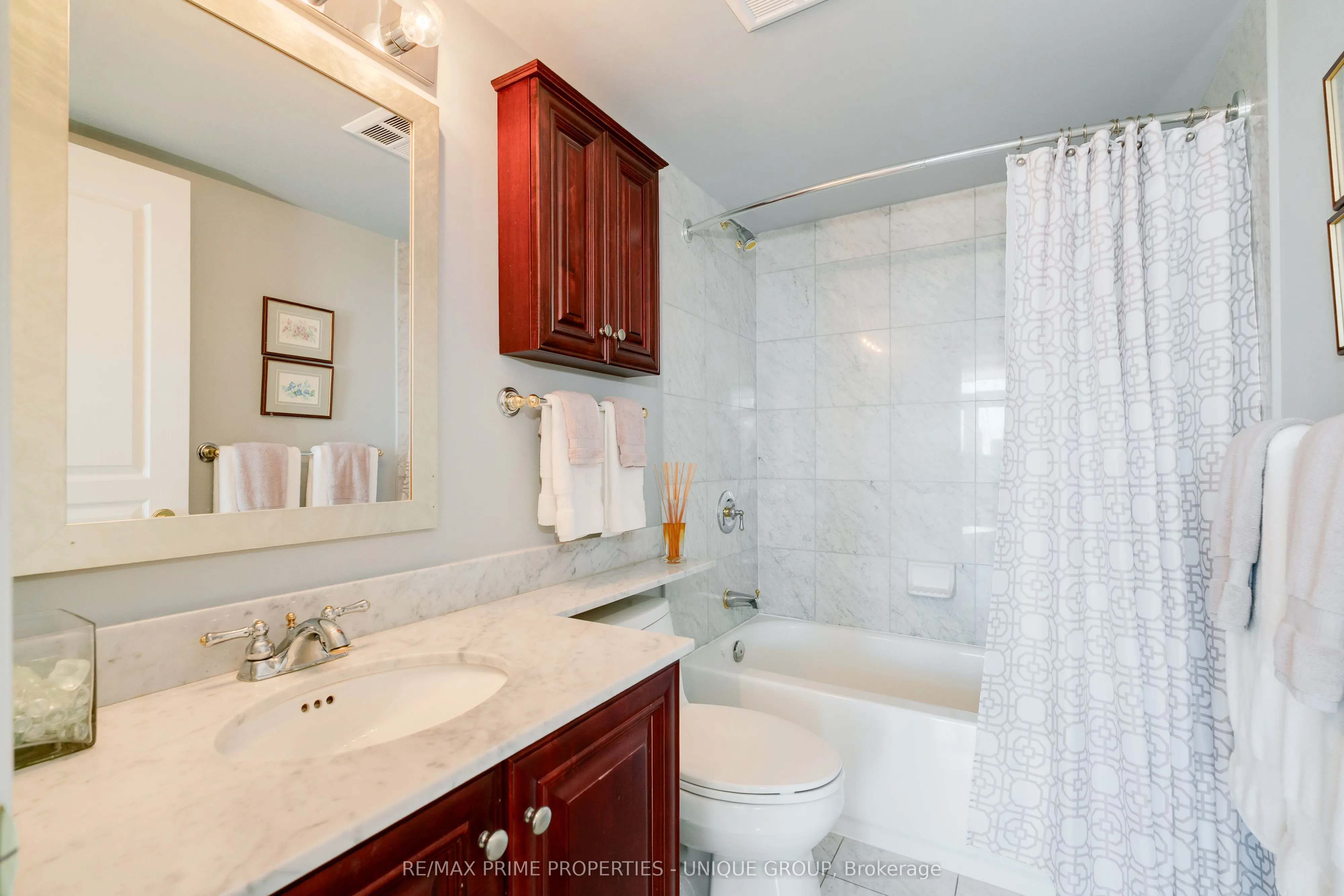 10 Delisle Avenue, #1404