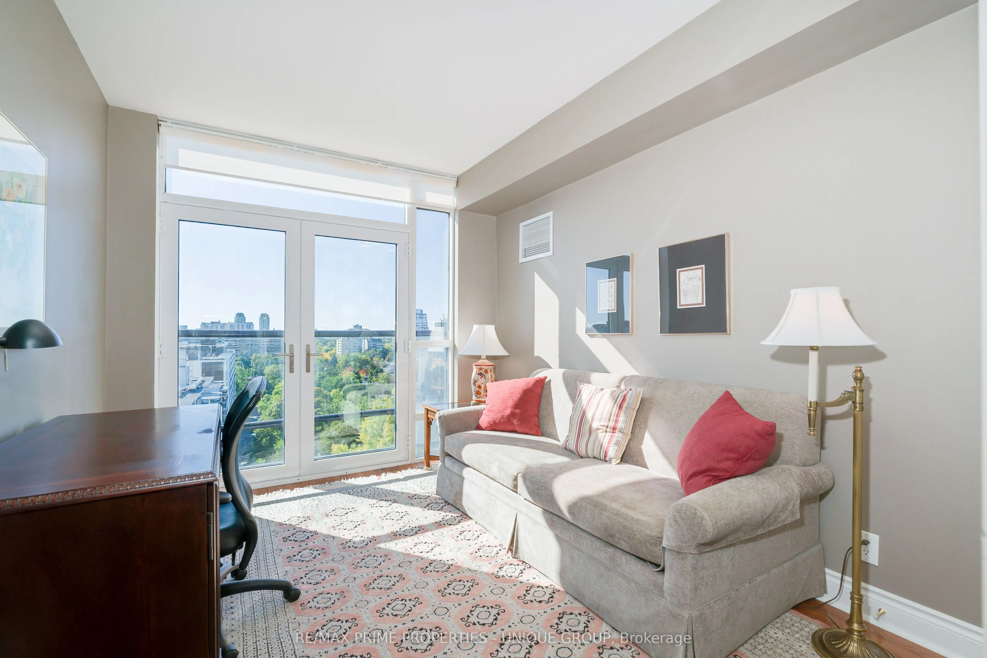 10 Delisle Avenue, #1404