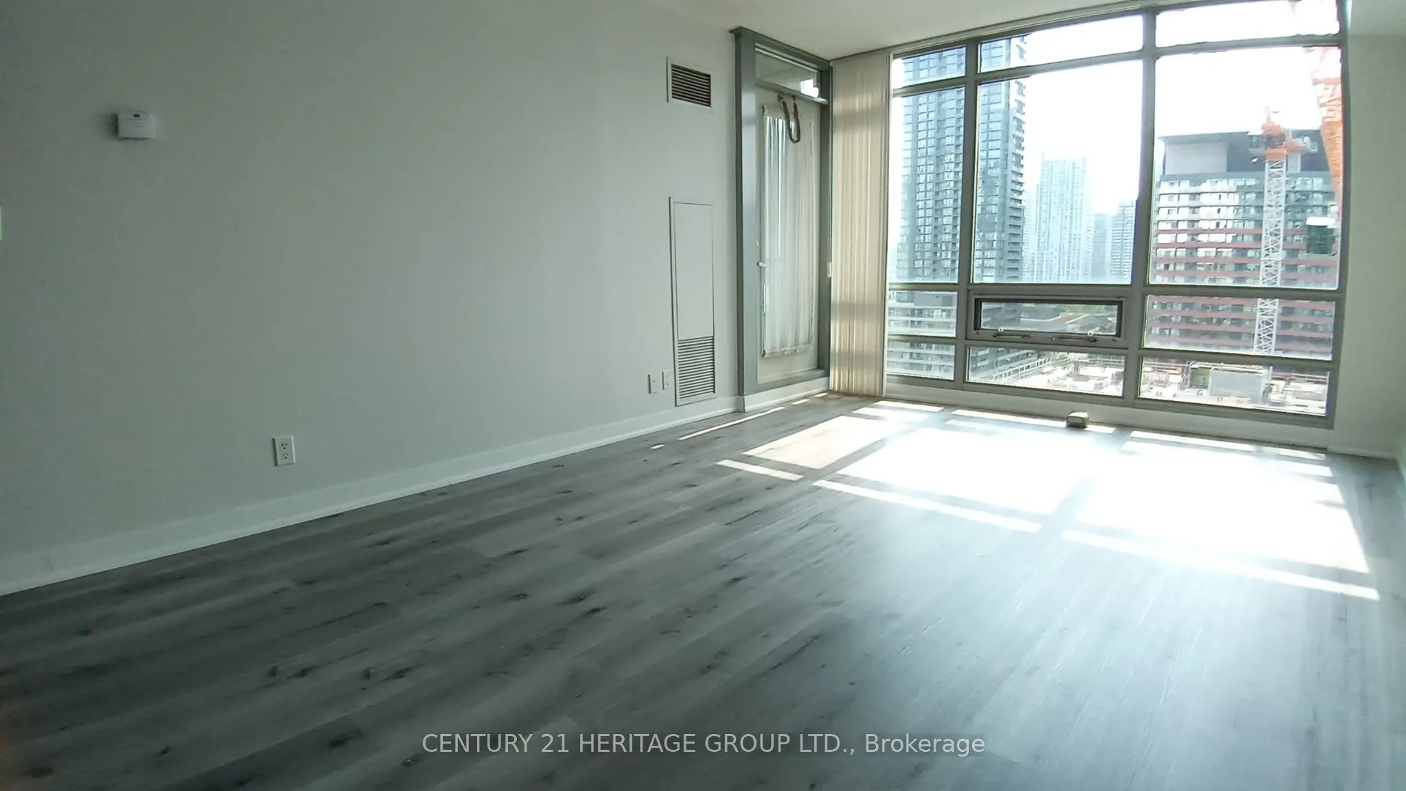 81 Navy Wharf Court, #1507