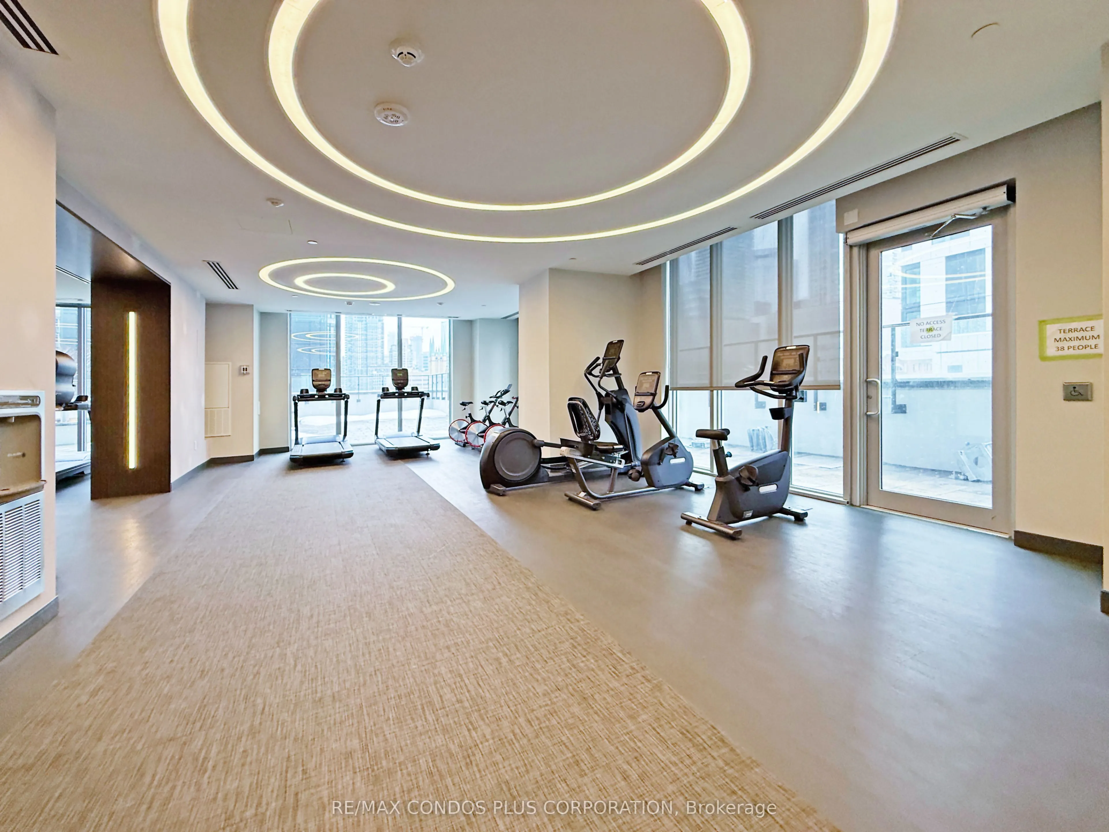 100 Dalhousie Street, #907