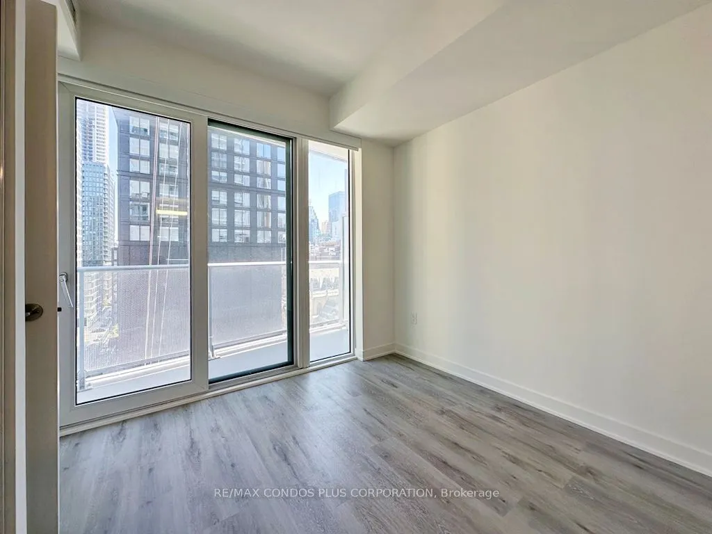100 Dalhousie Street, #907